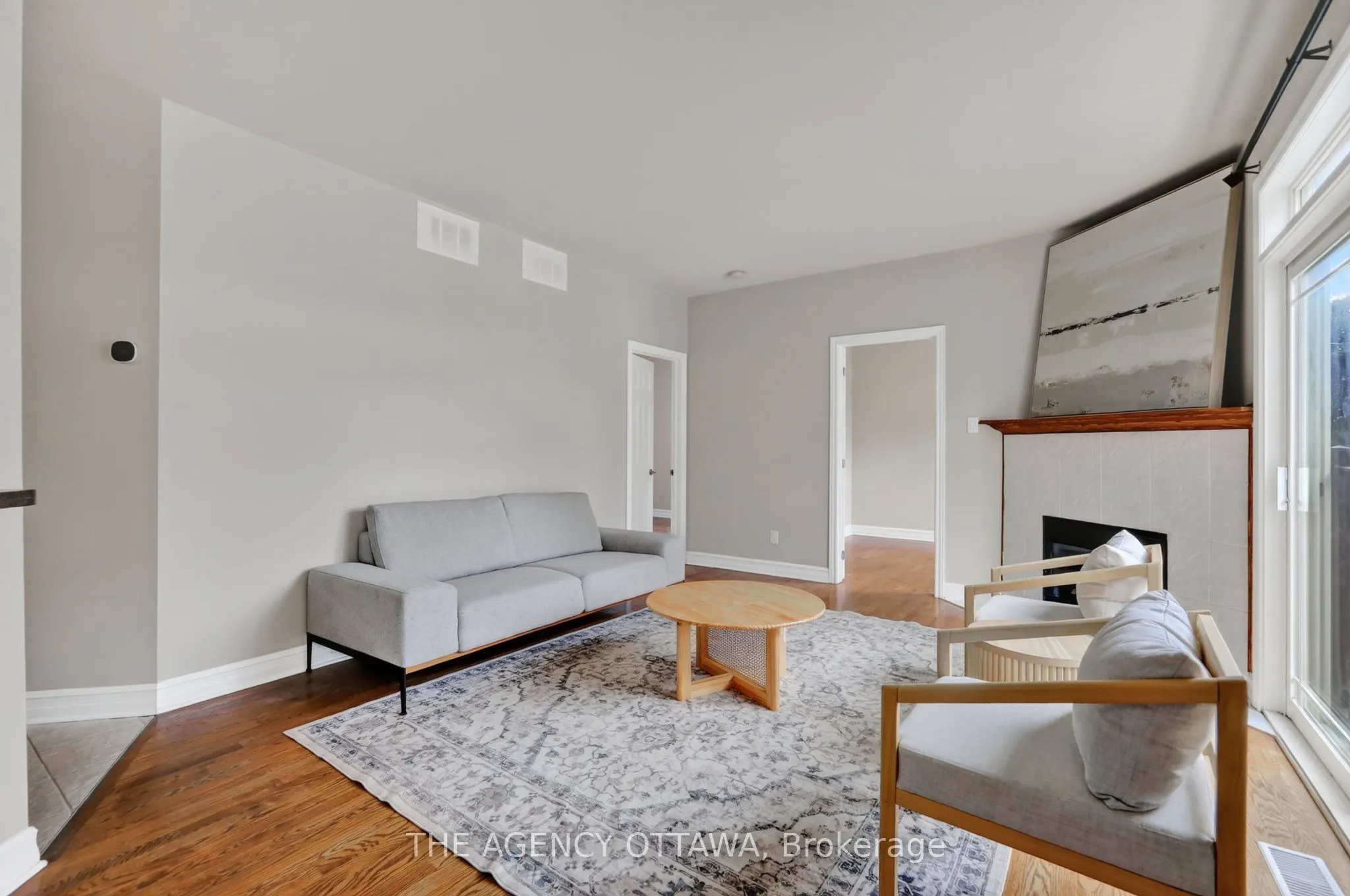 711 Churchill Avenue N #203