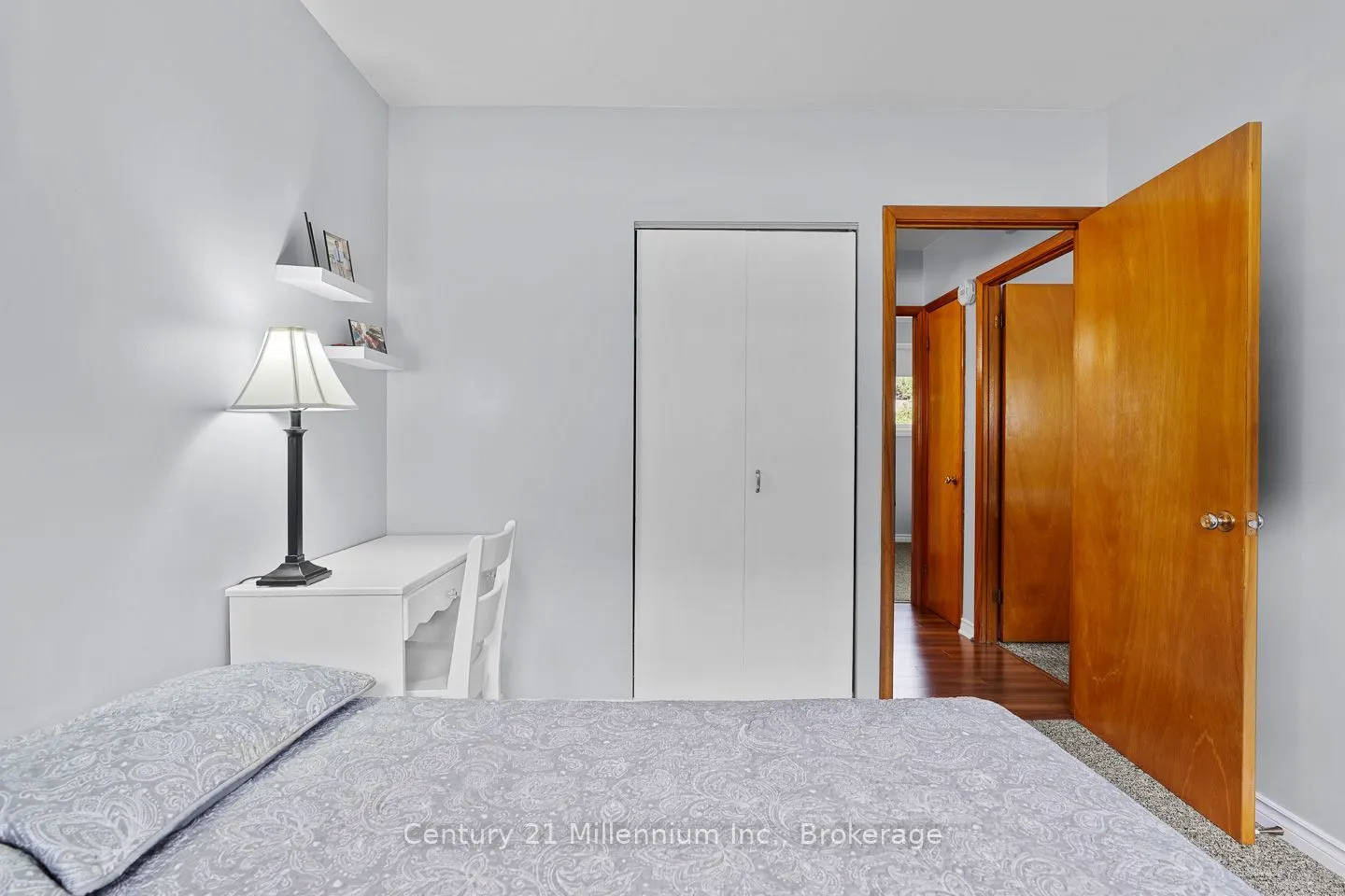 148 7th Avenue E