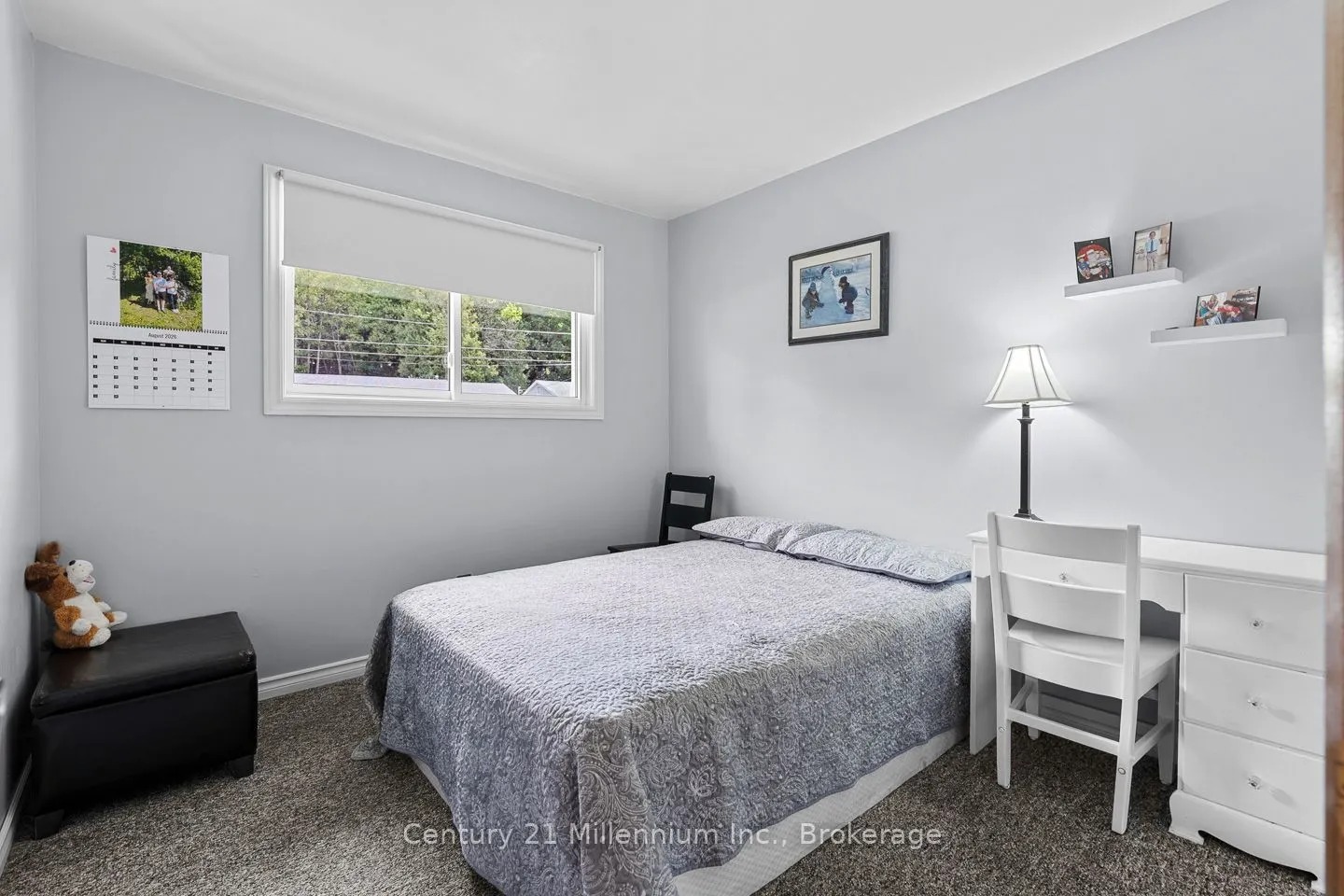 148 7th Avenue E