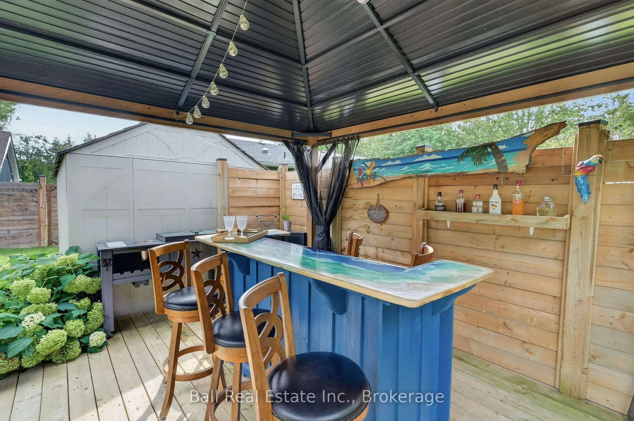 118 Echo Bay Road E