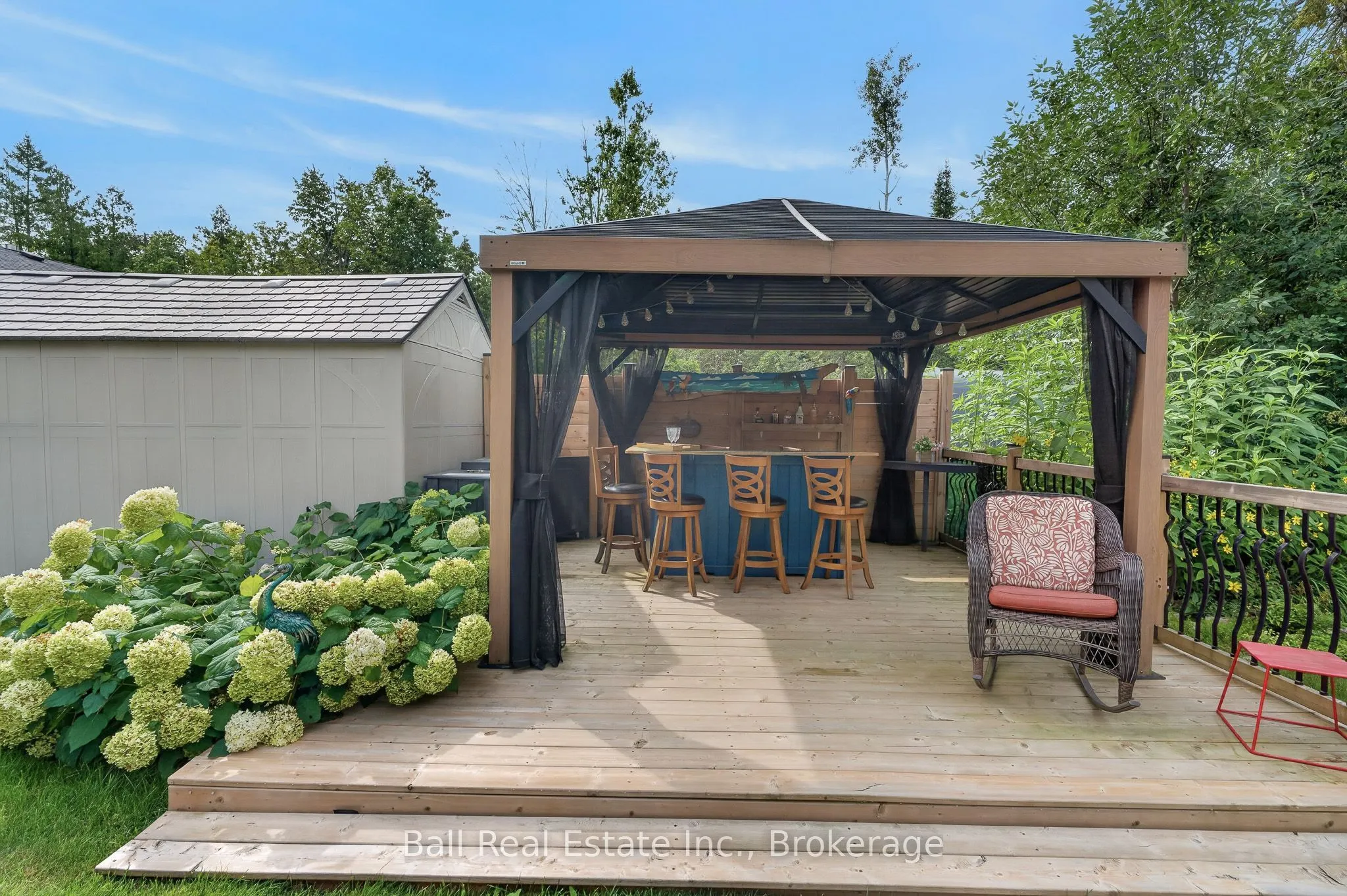 118 Echo Bay Road E