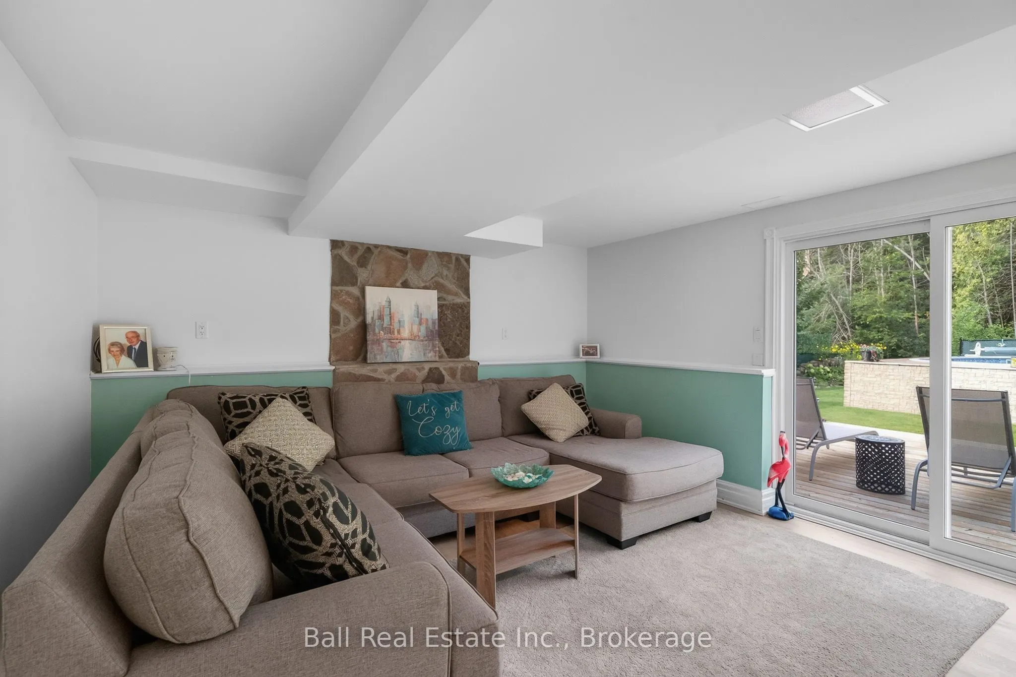 118 Echo Bay Road E
