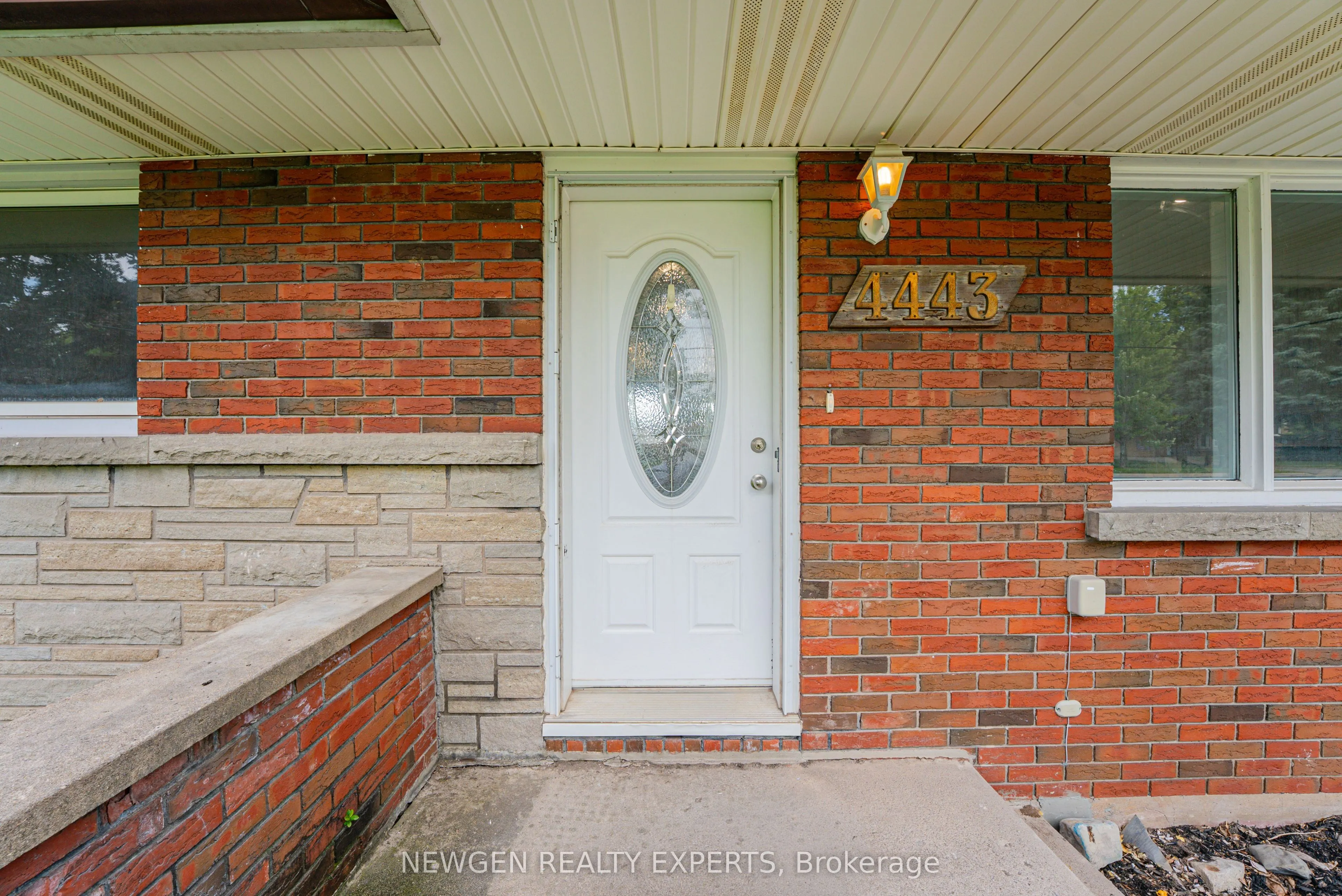 4443 Dorchester Road