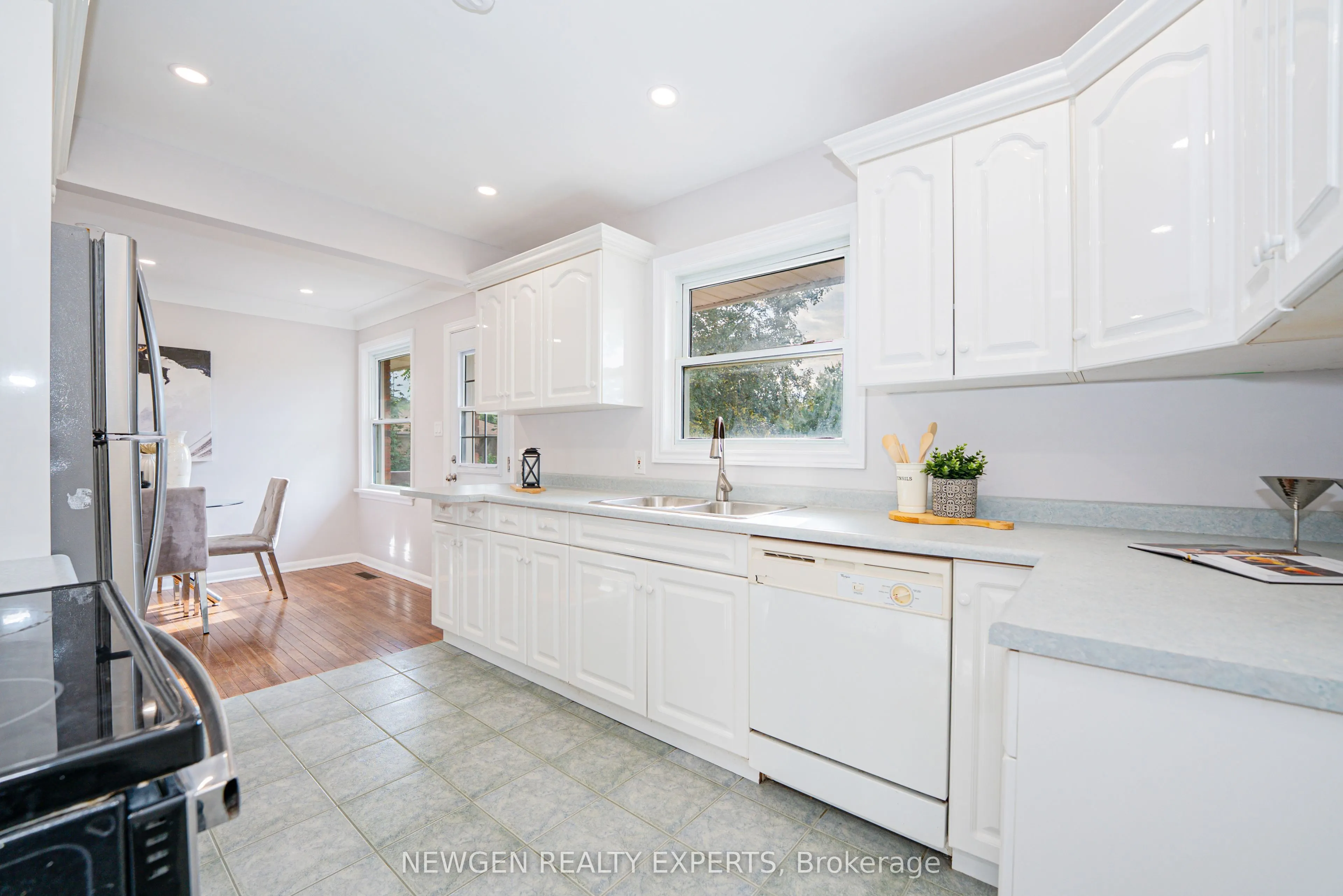 4443 Dorchester Road