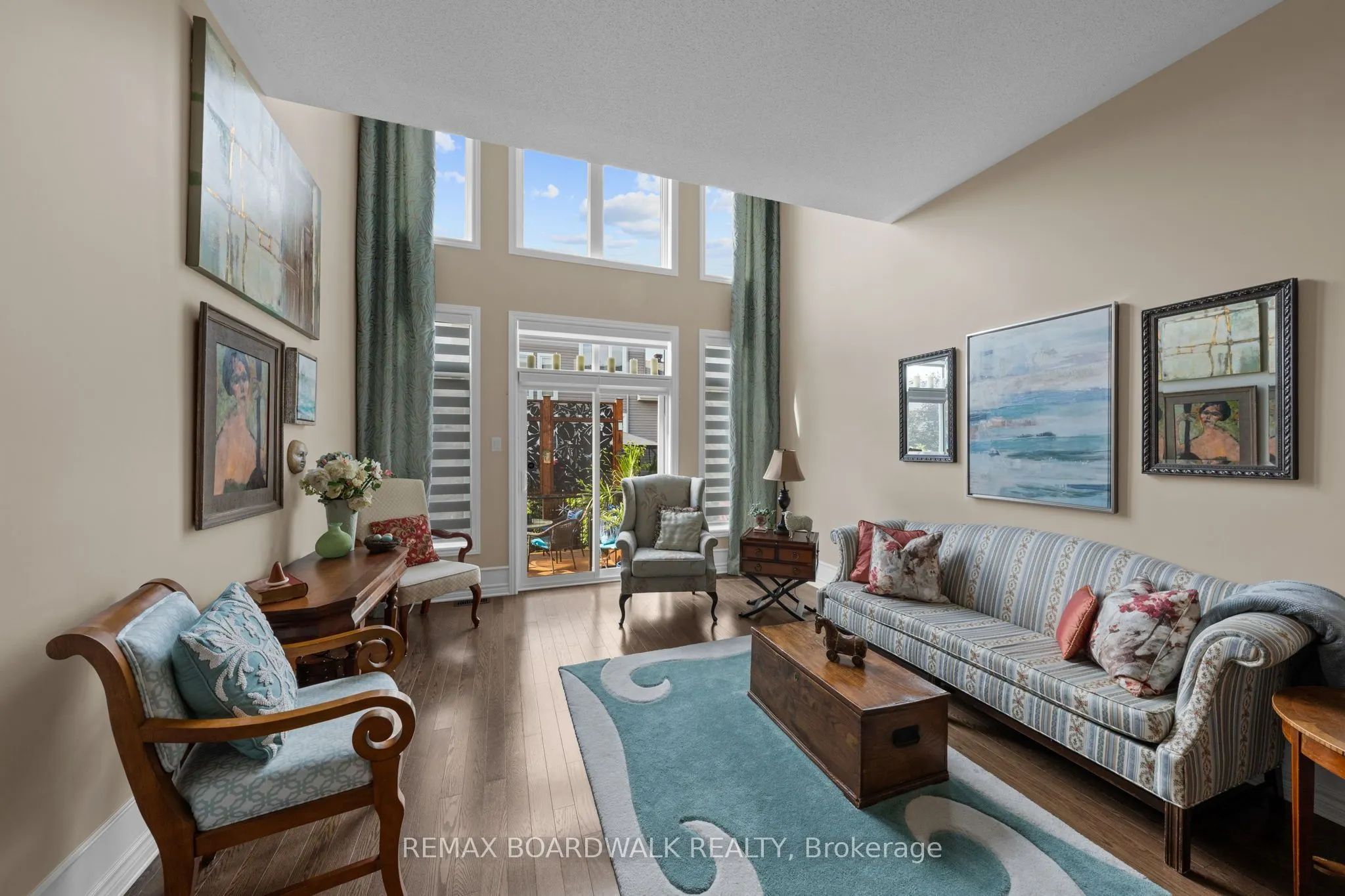 147 Oxford Street W