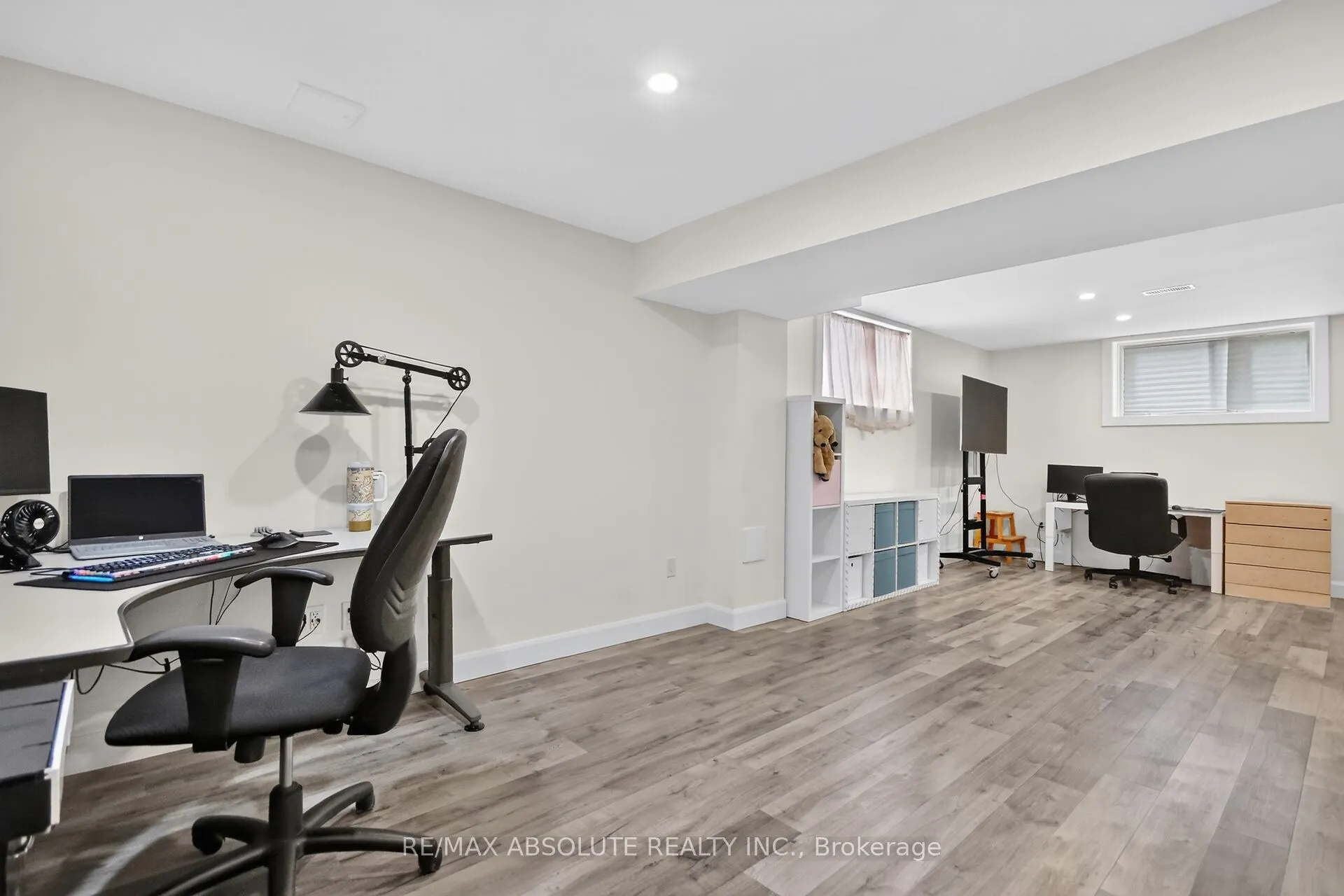674 Parade Drive