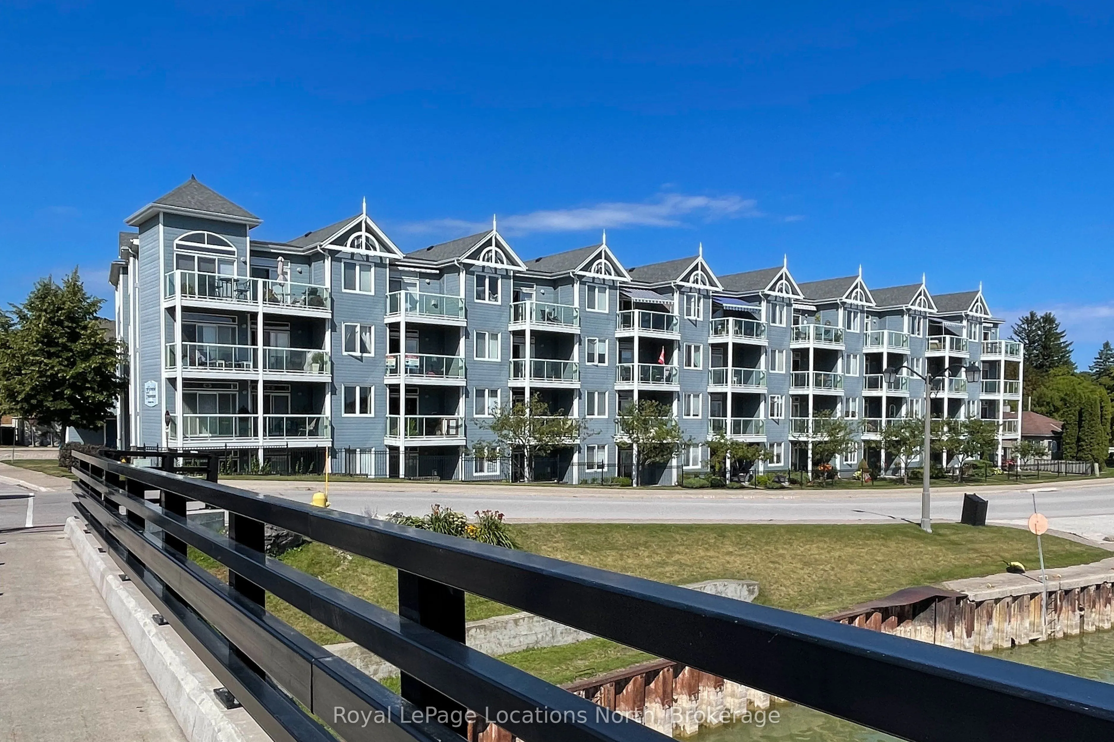 34 Bayfield Street #208