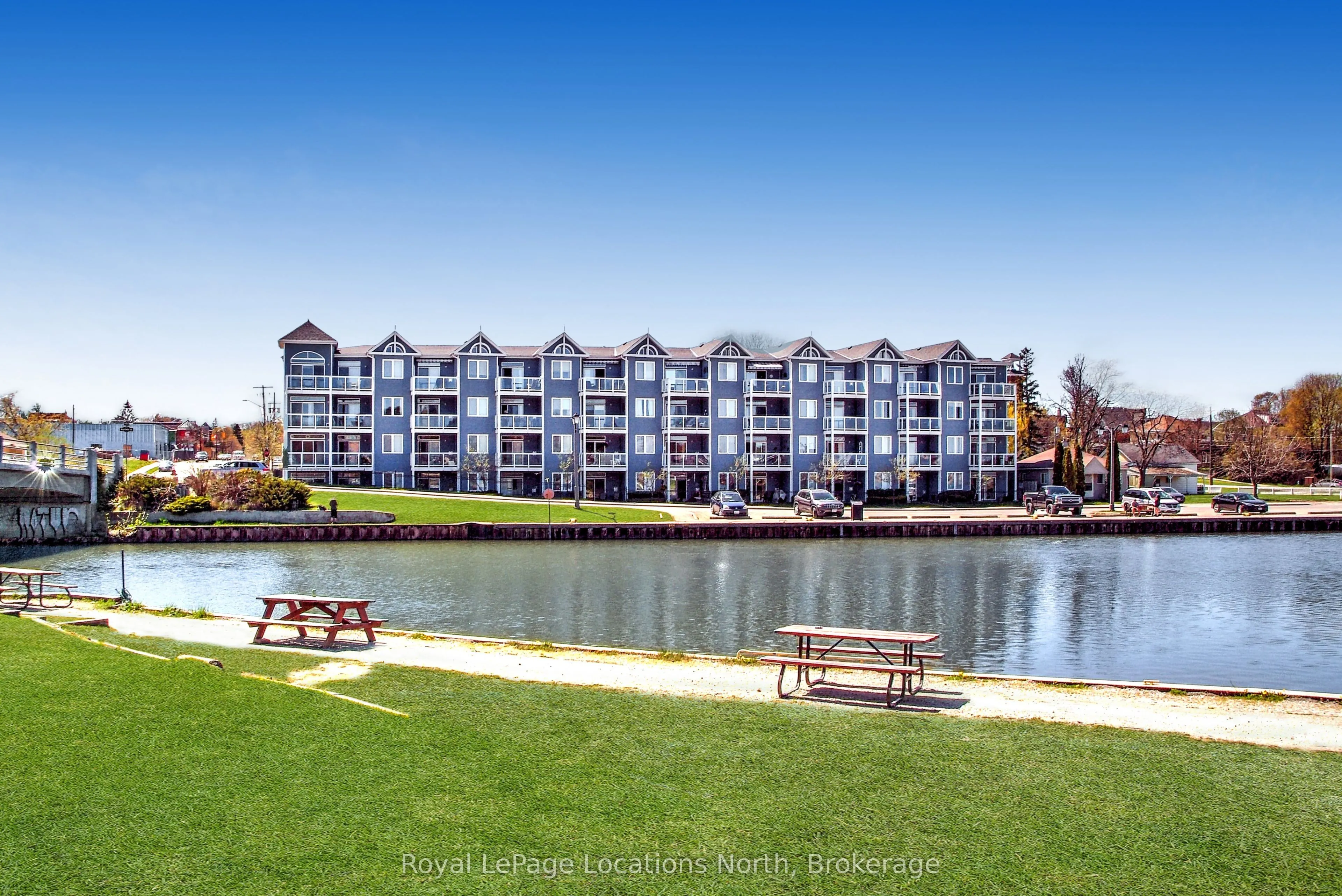 34 Bayfield Street #208
