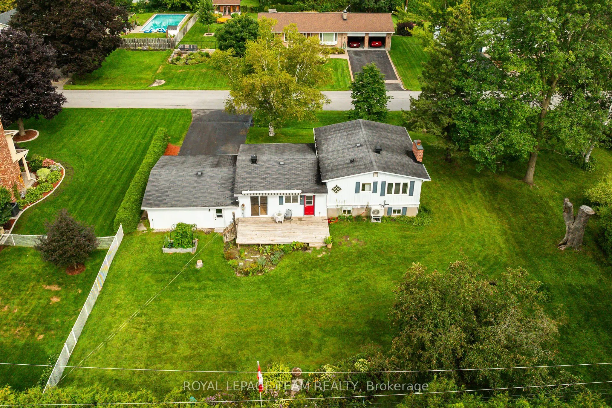 1016 Boucher Crescent