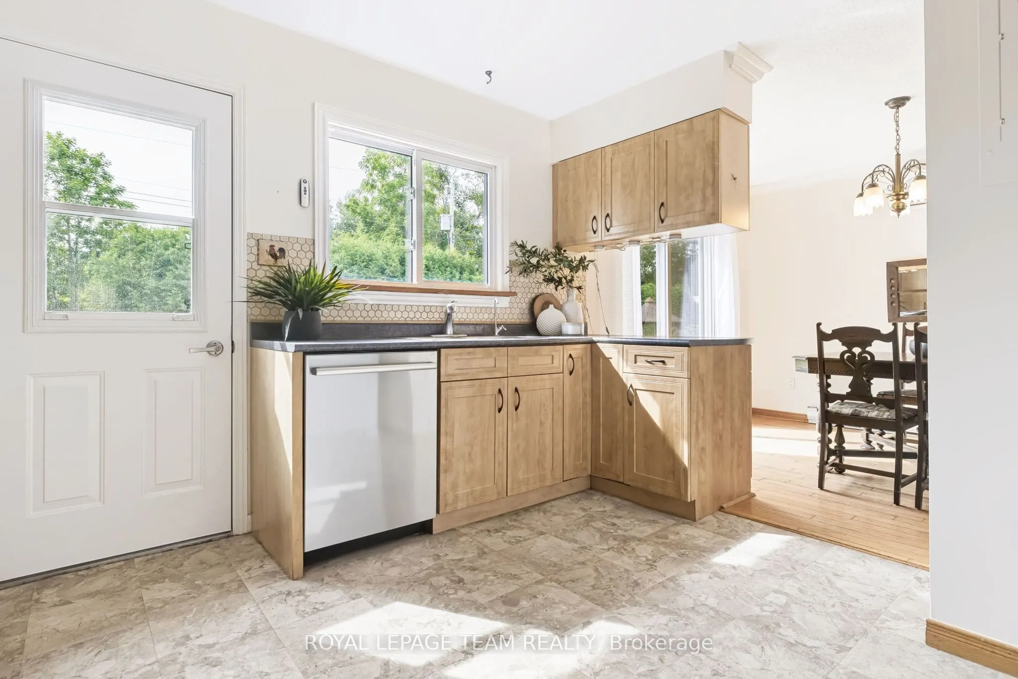 1016 Boucher Crescent