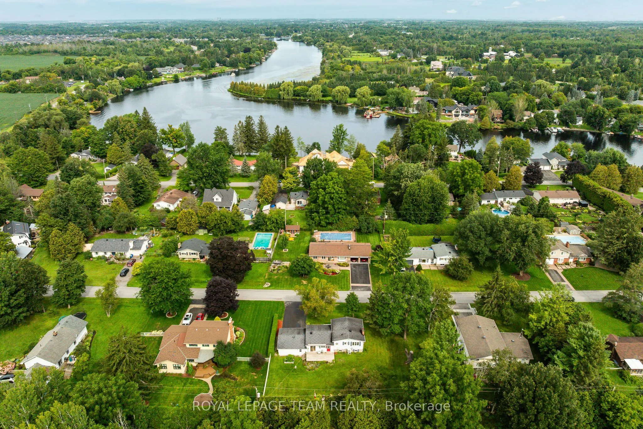 1016 Boucher Crescent