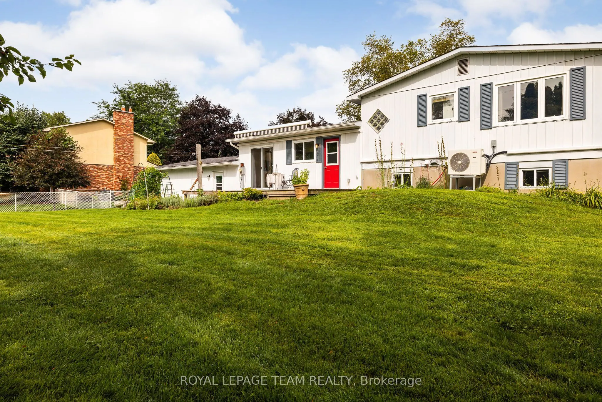 1016 Boucher Crescent