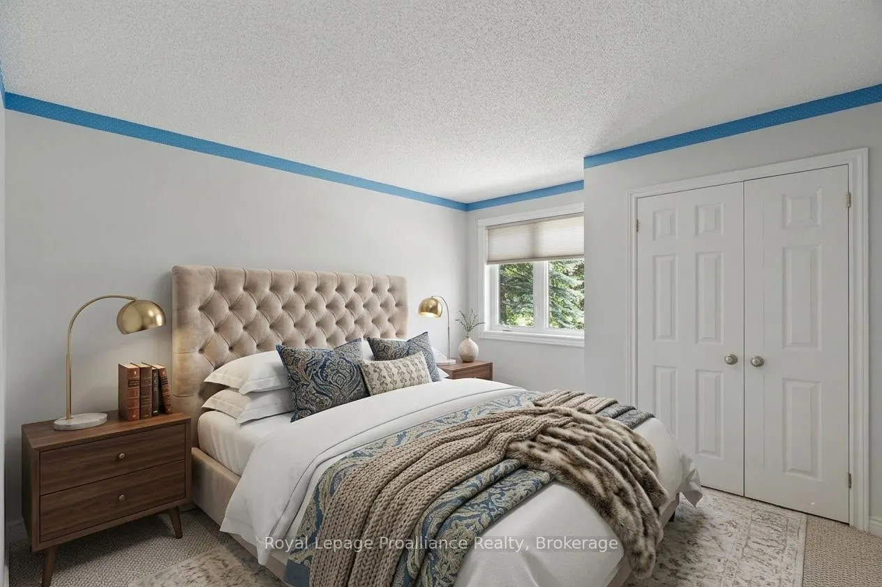 245 Elgin Street W #201