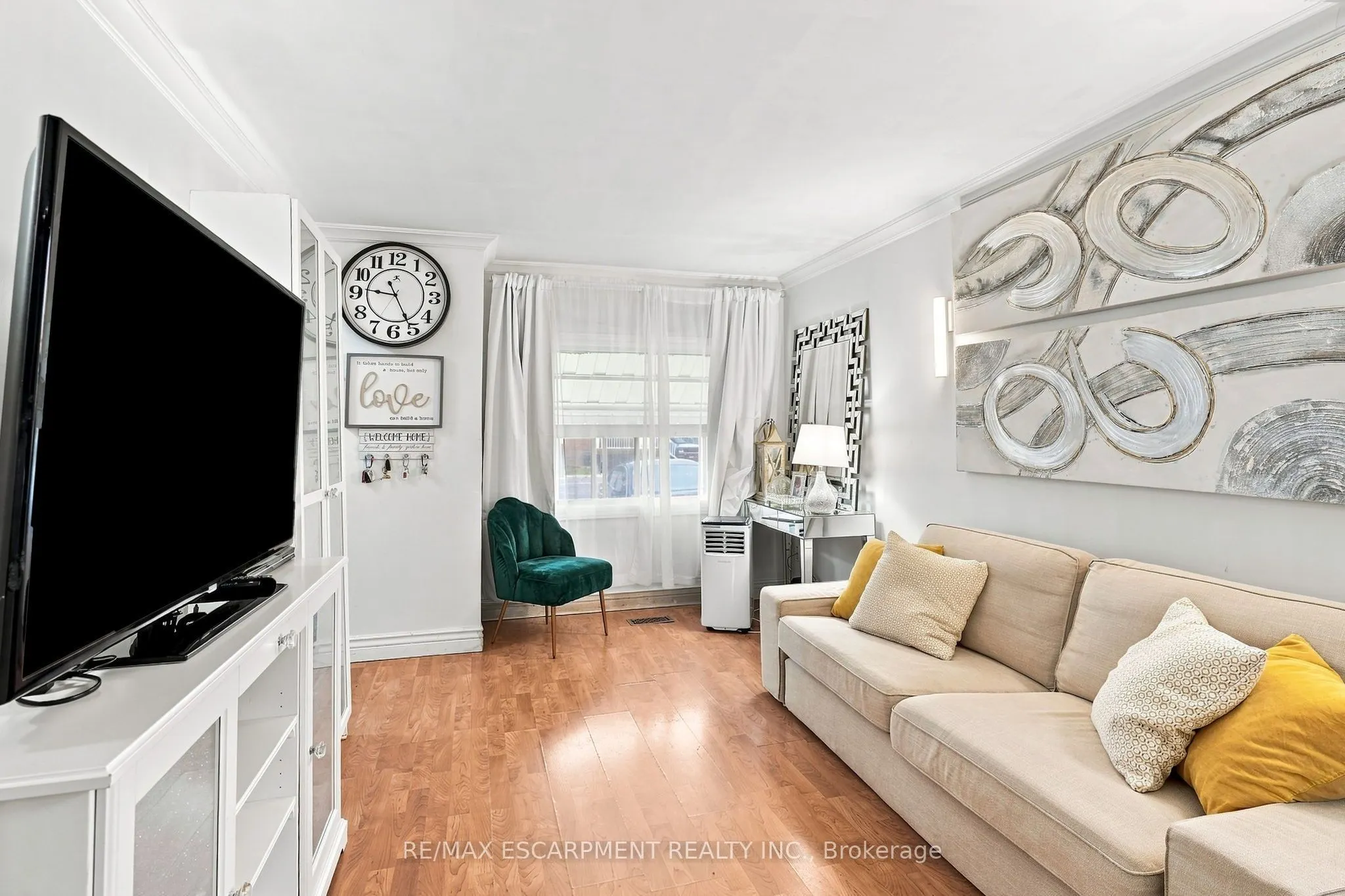 328 Woodward Avenue