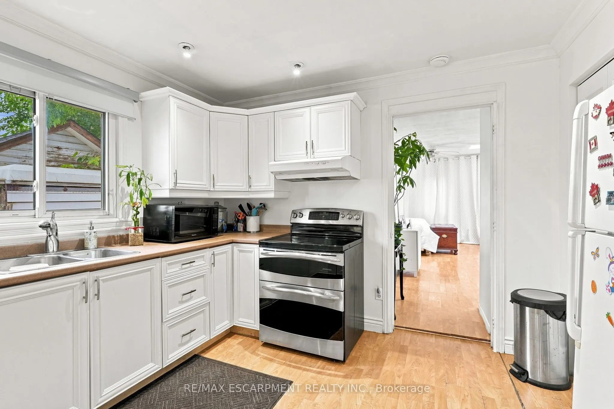 328 Woodward Avenue