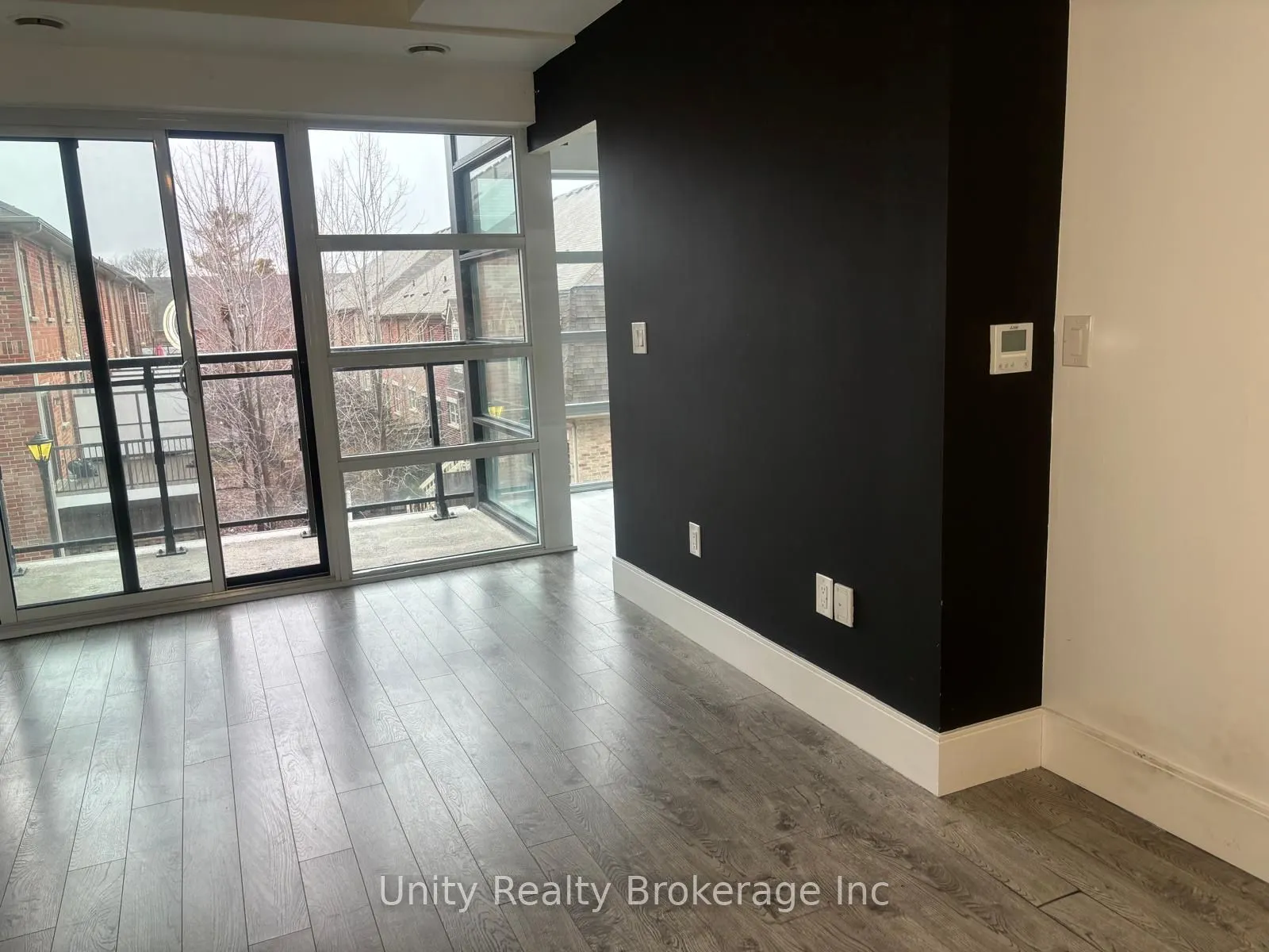 15 Prince Albert Boulevard #312