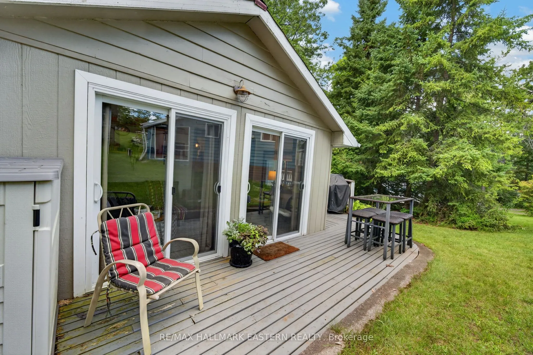 422 Island View Road #9