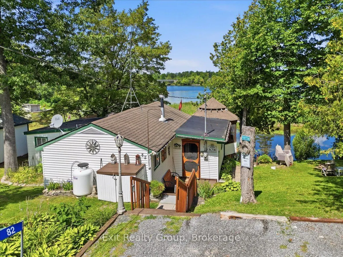82 Canal Road