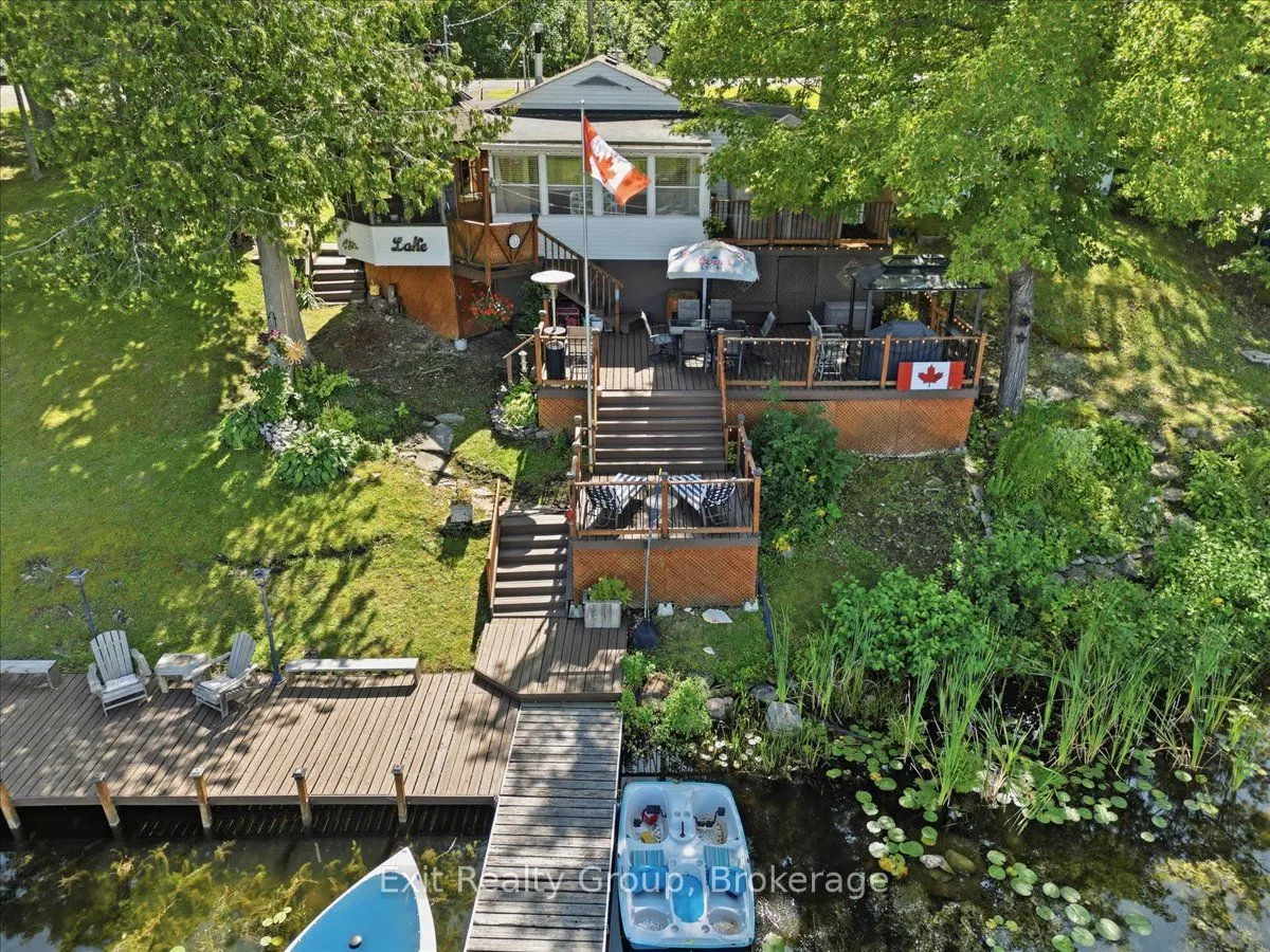 82 Canal Road