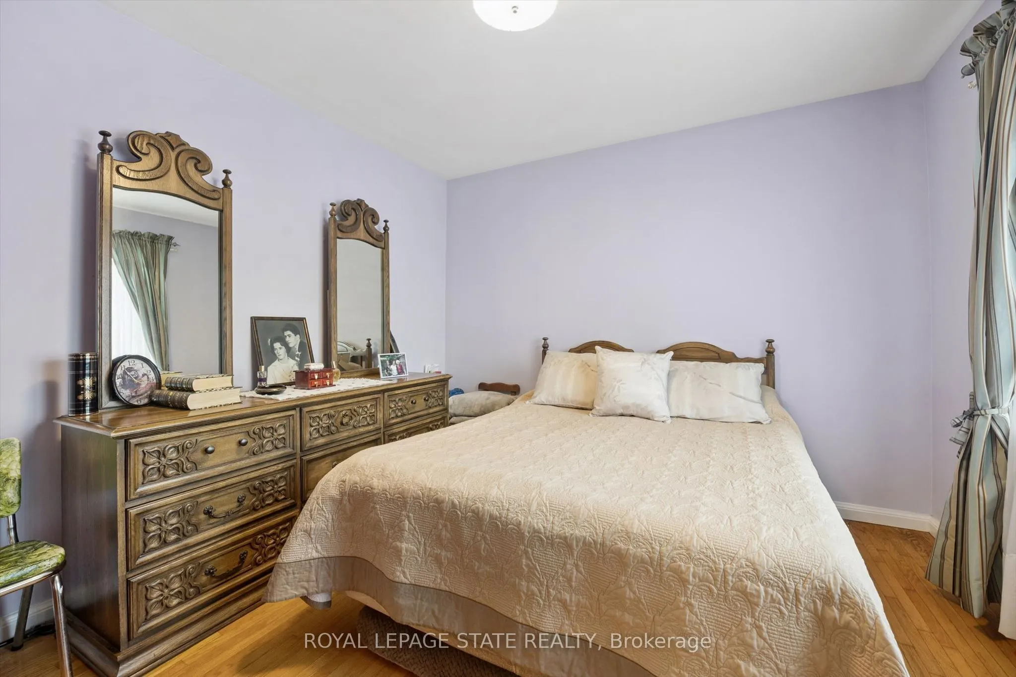 1873 Main Street E