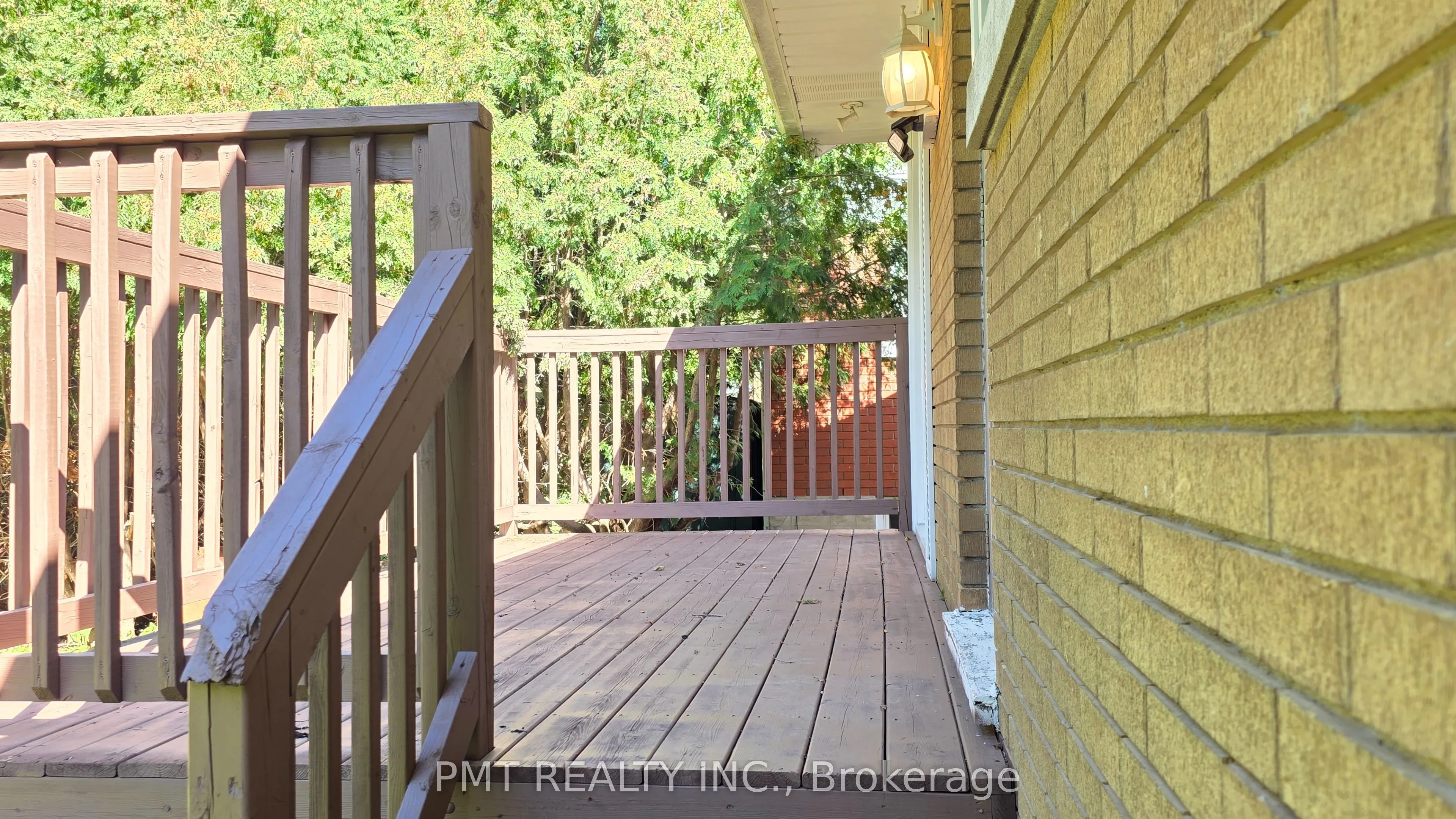 143 Elgin Crescent