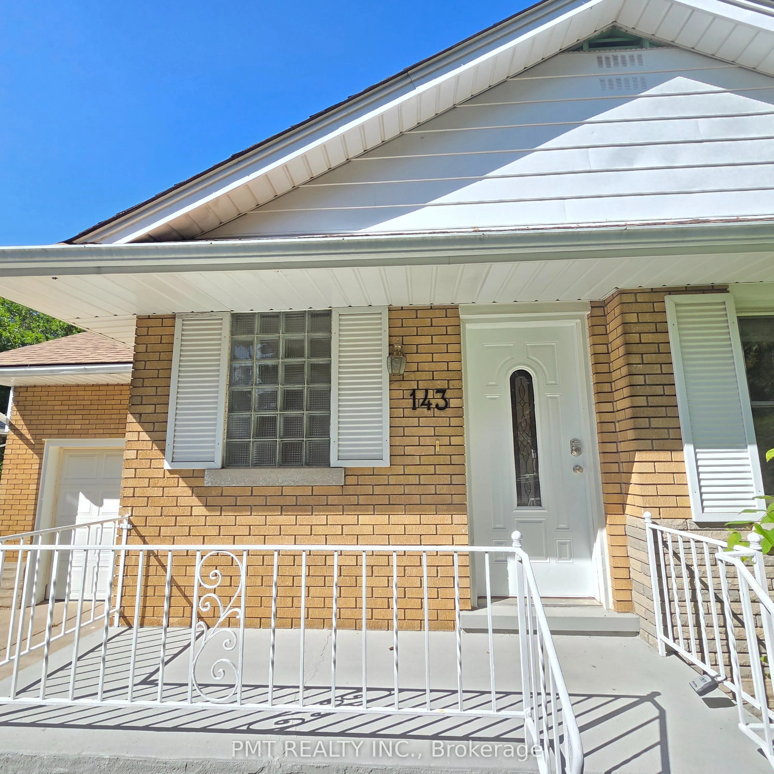143 Elgin Crescent