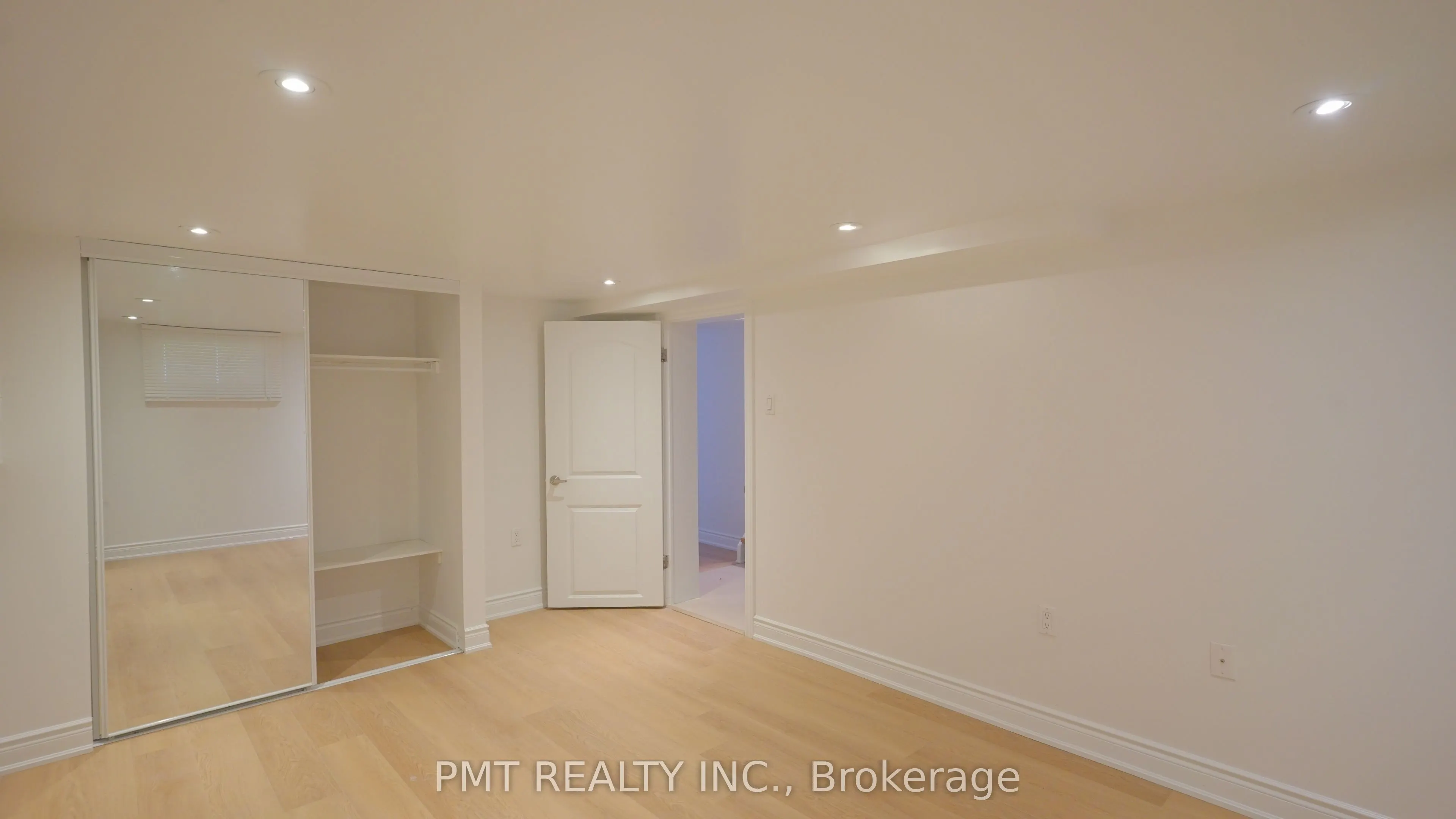 143 Elgin Crescent