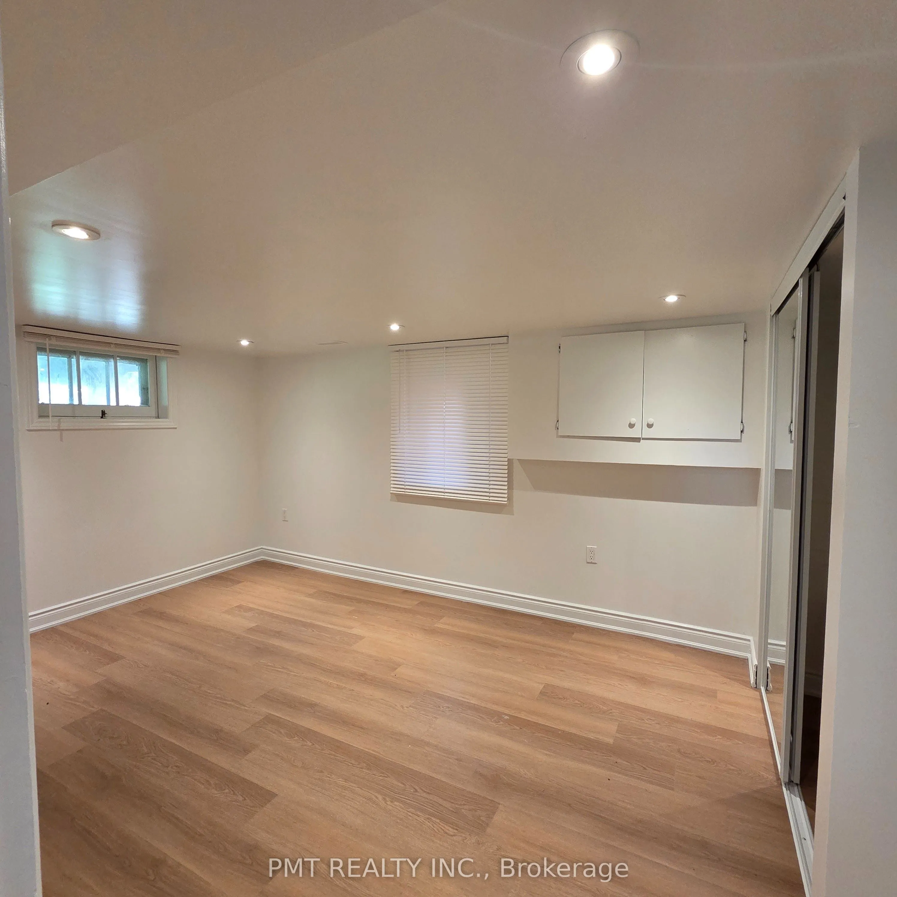 143 Elgin Crescent