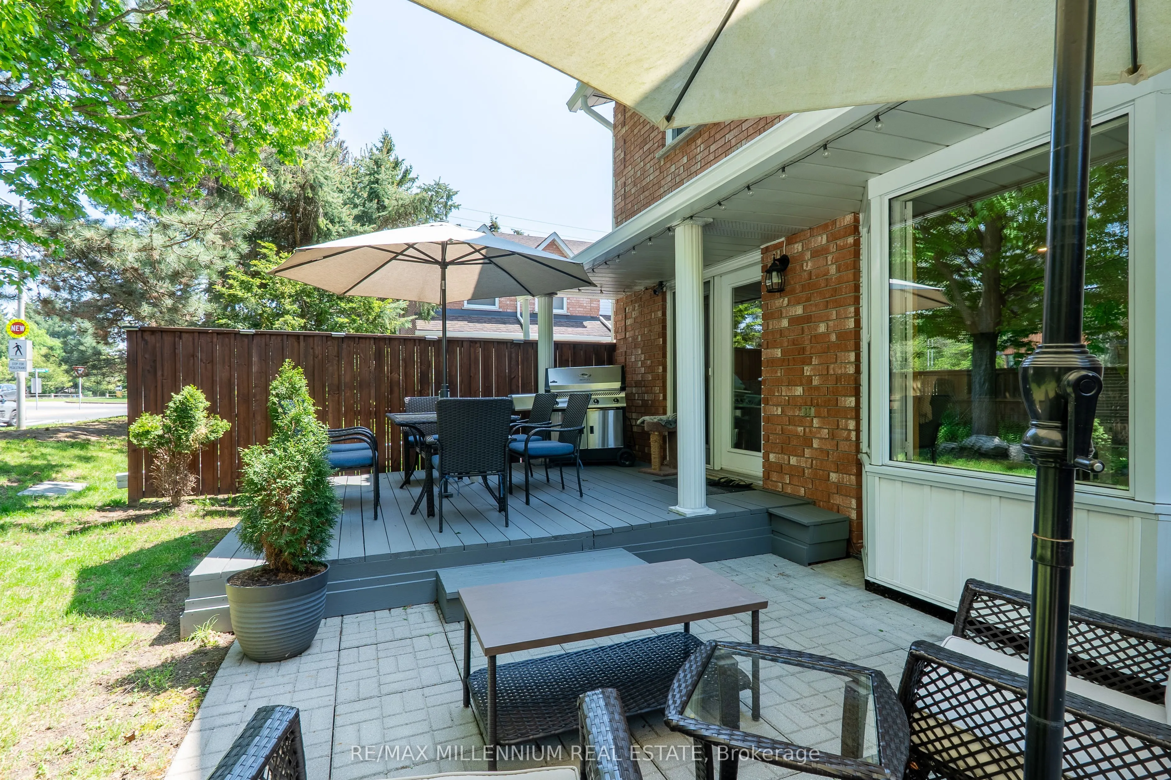 230 Meadowbrook Drive #11
