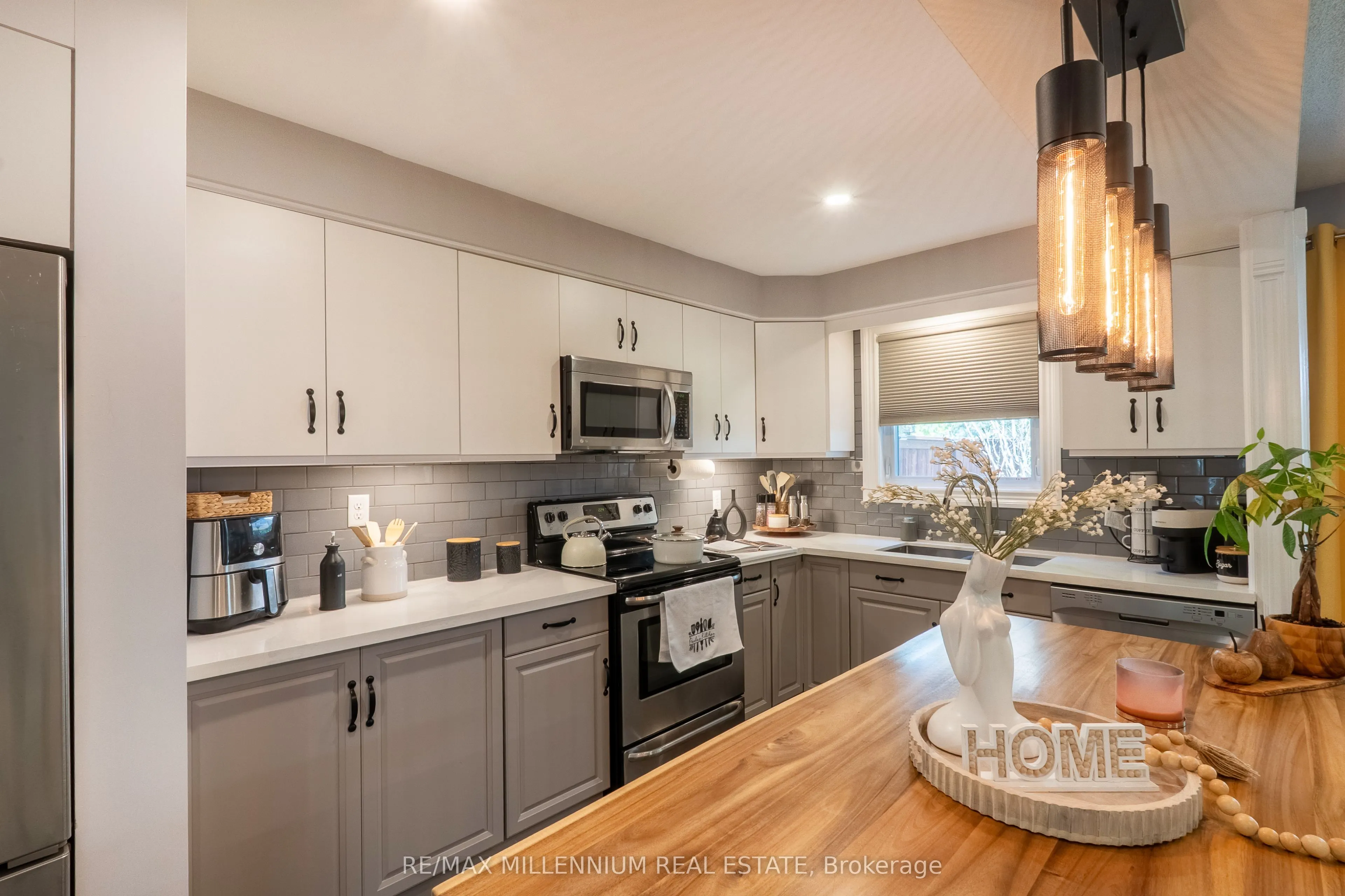 230 Meadowbrook Drive #11