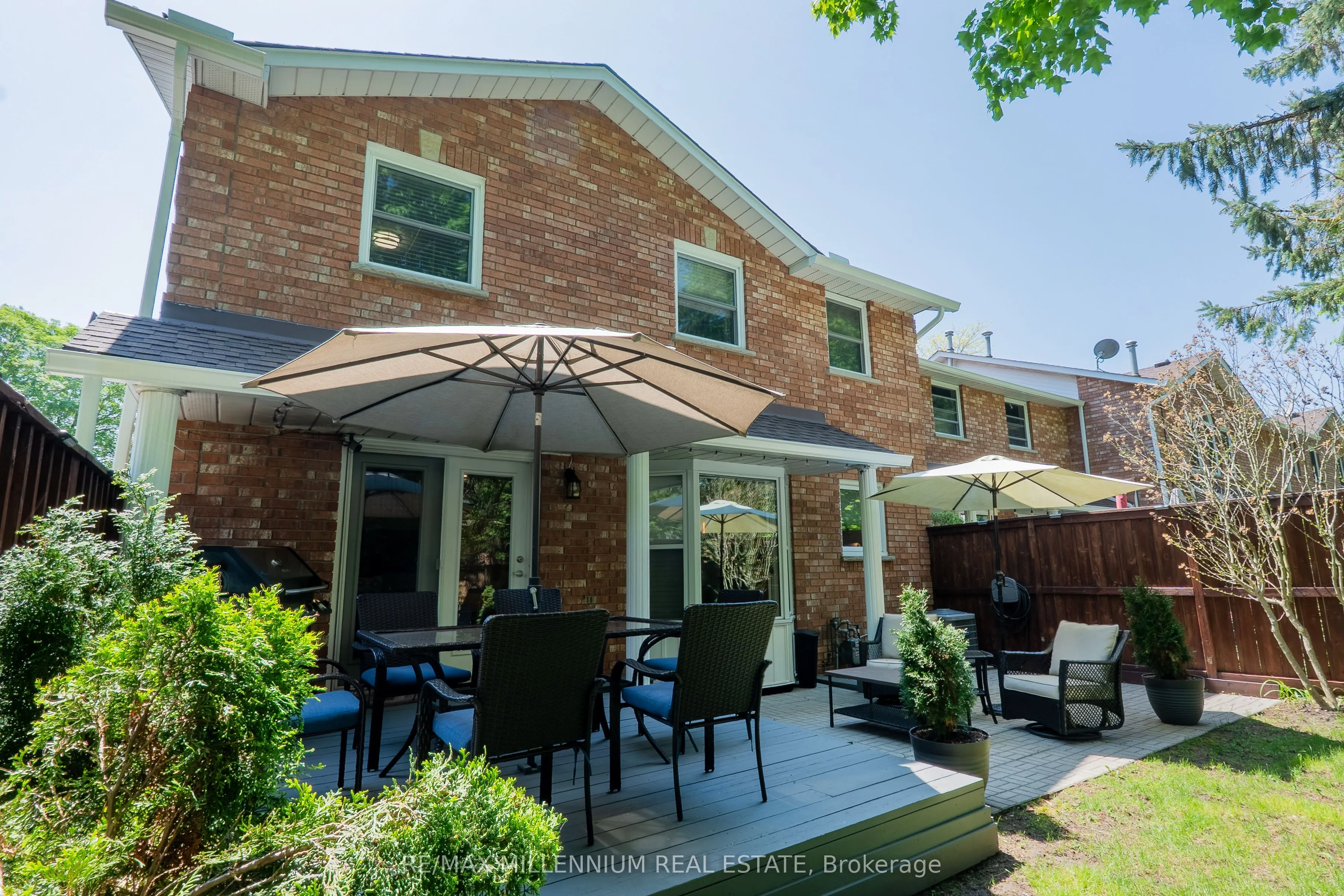 230 Meadowbrook Drive #11