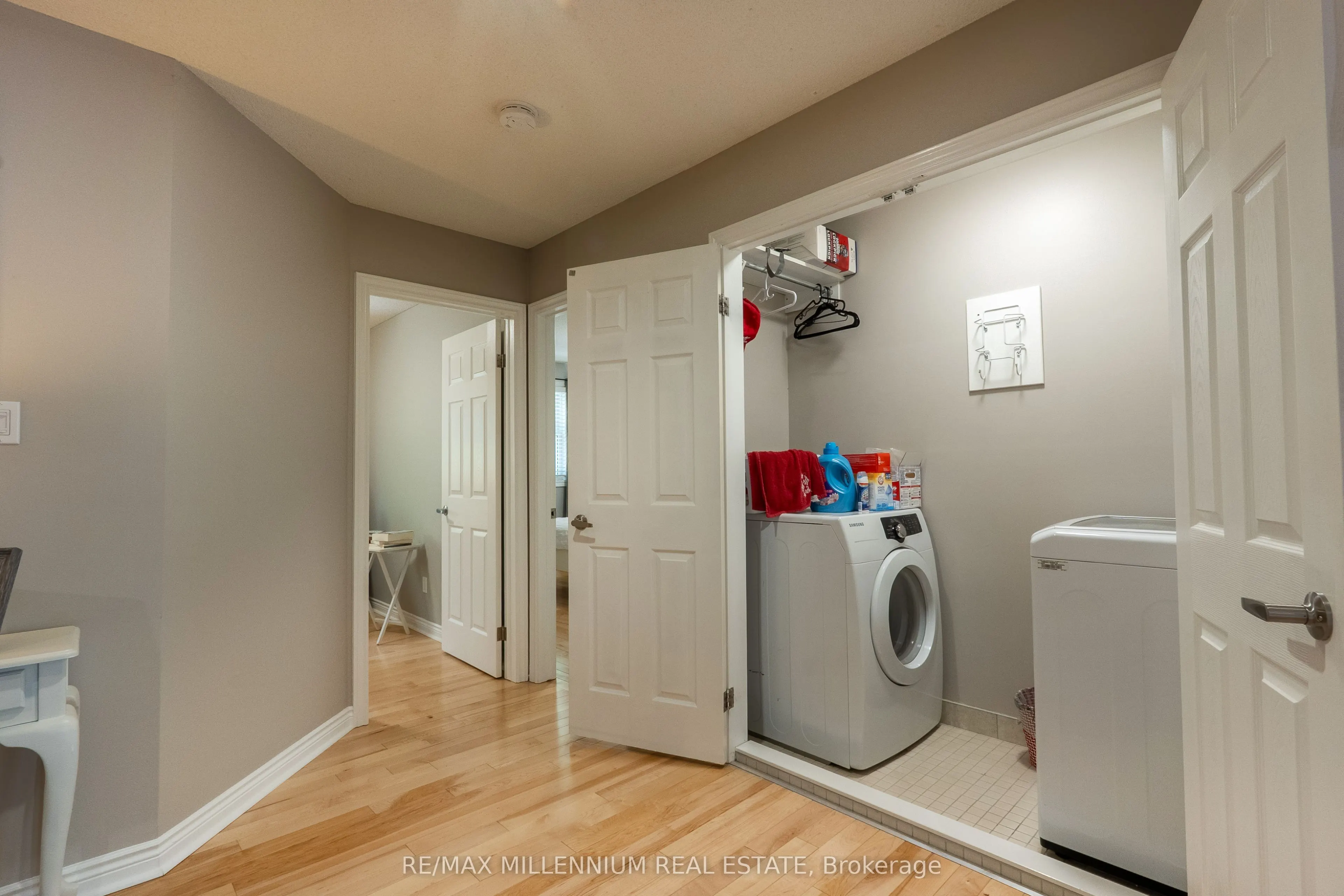 230 Meadowbrook Drive #11
