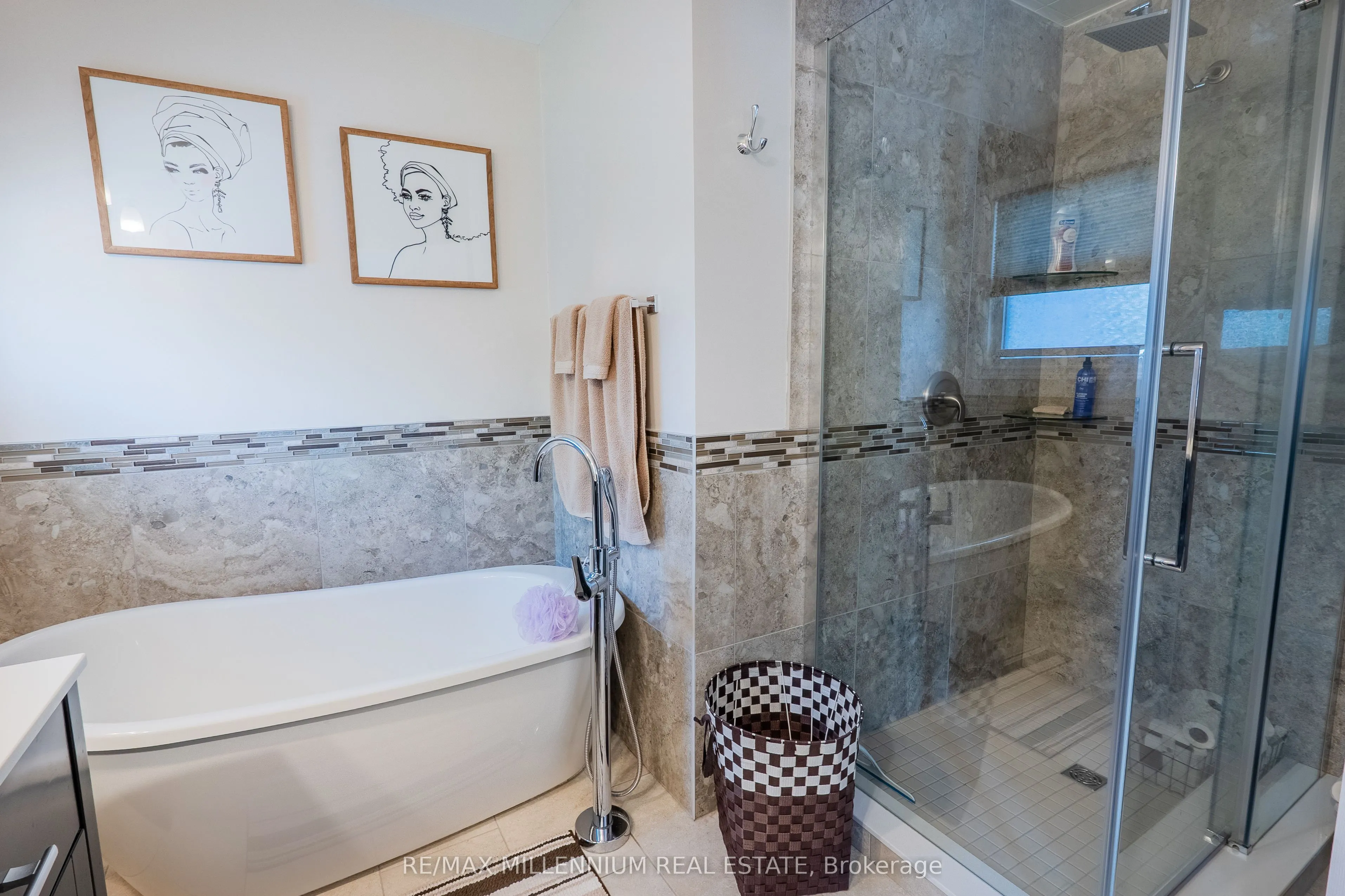 230 Meadowbrook Drive #11