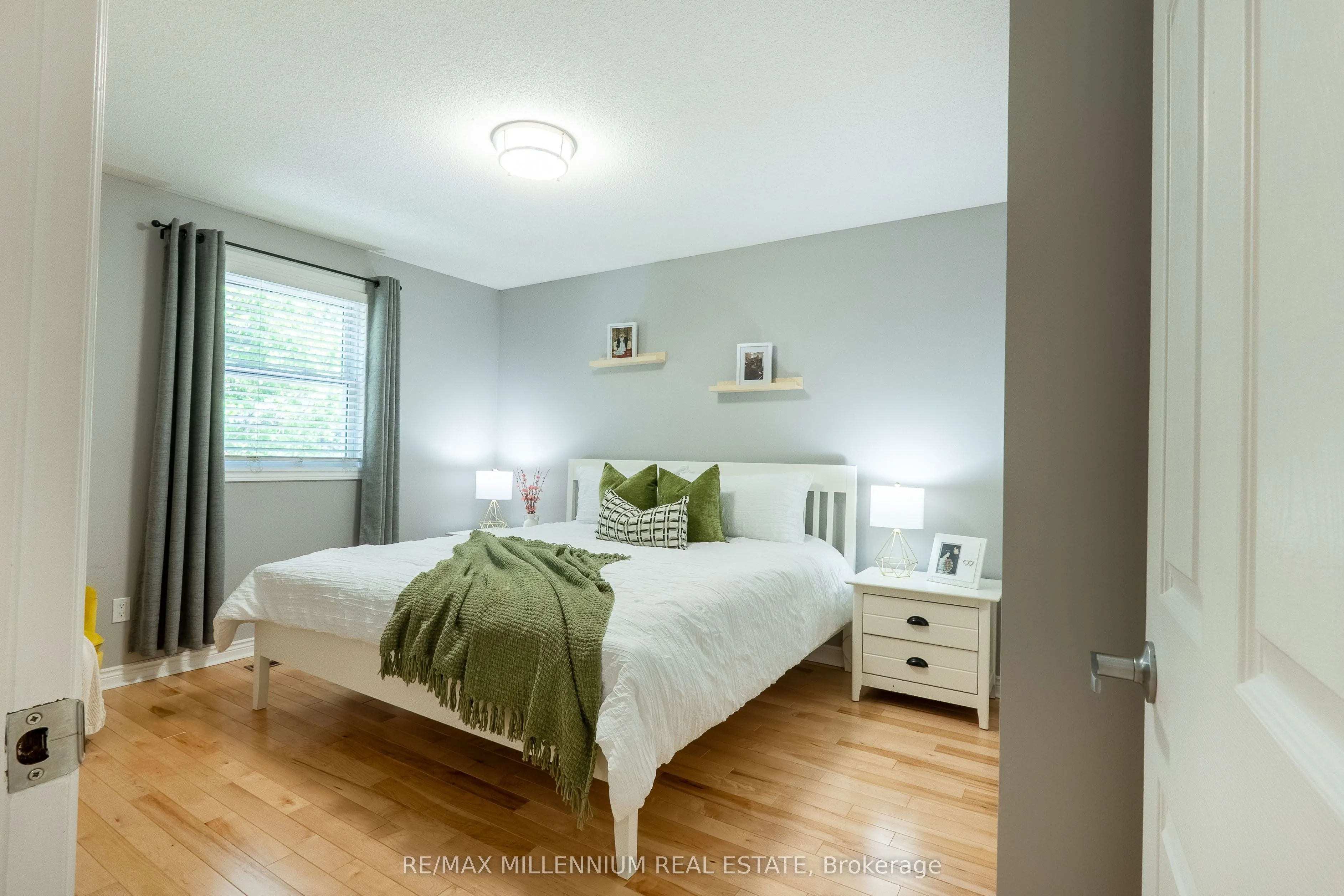 230 Meadowbrook Drive #11