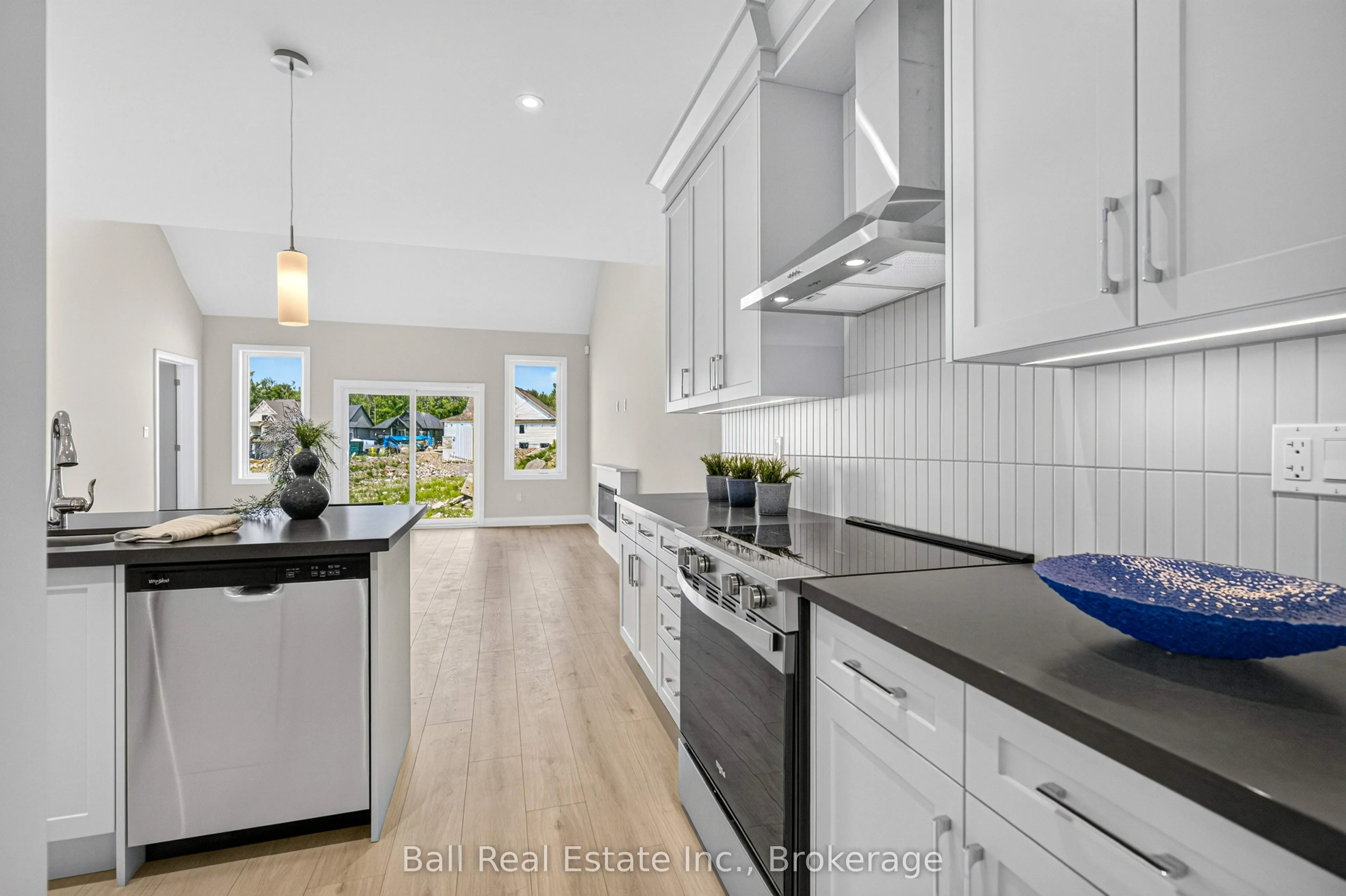 69 Cedartree Lane
