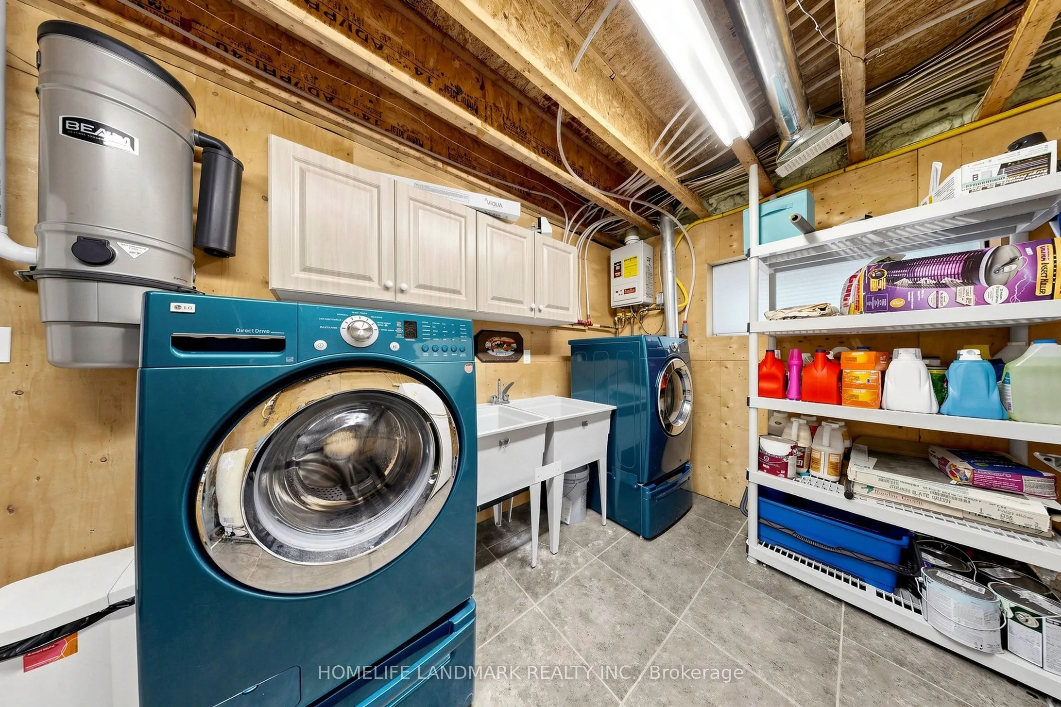 111 Campbell Beach Road