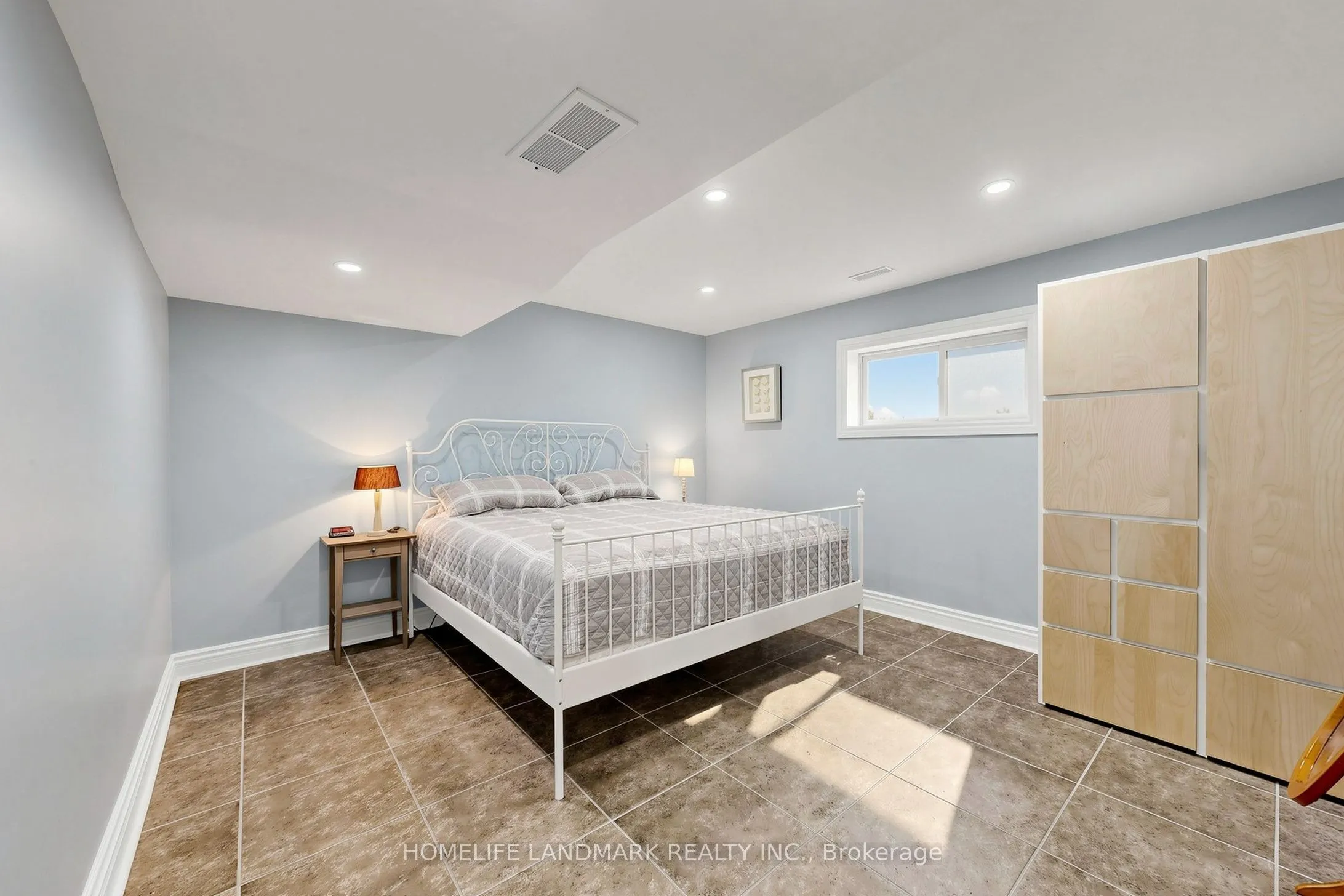 111 Campbell Beach Road