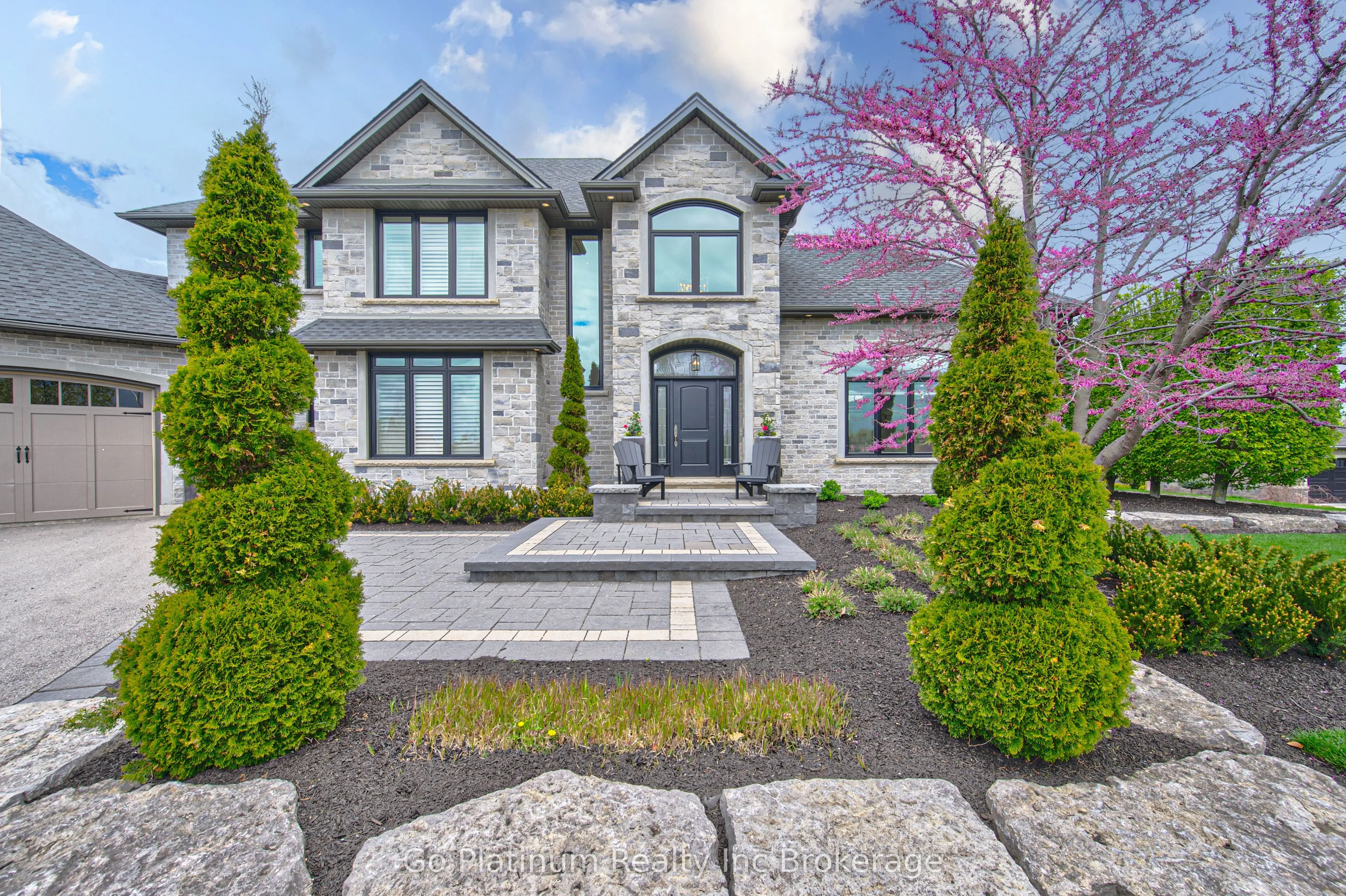 100 Deer Crescent