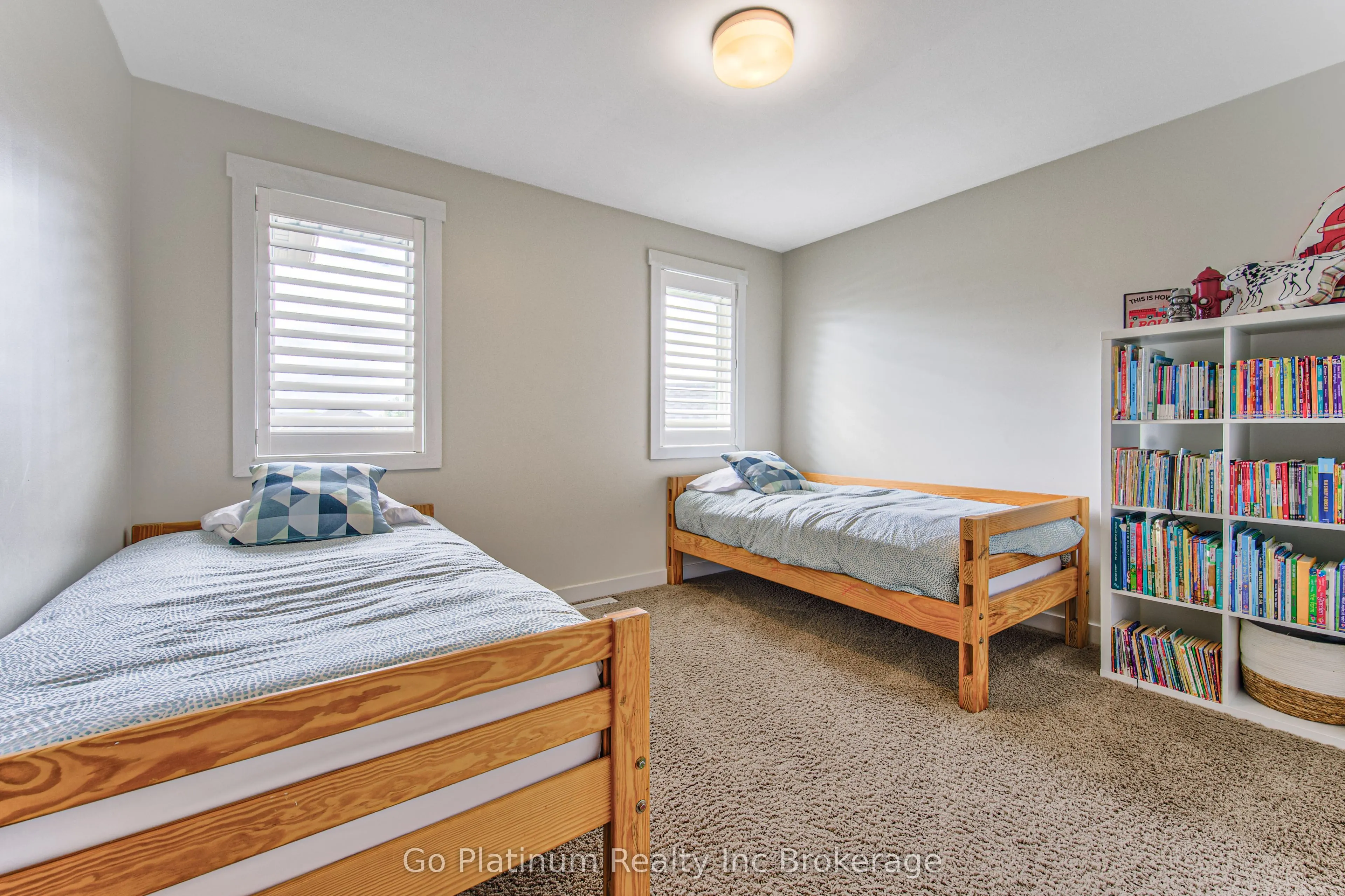 100 Deer Crescent