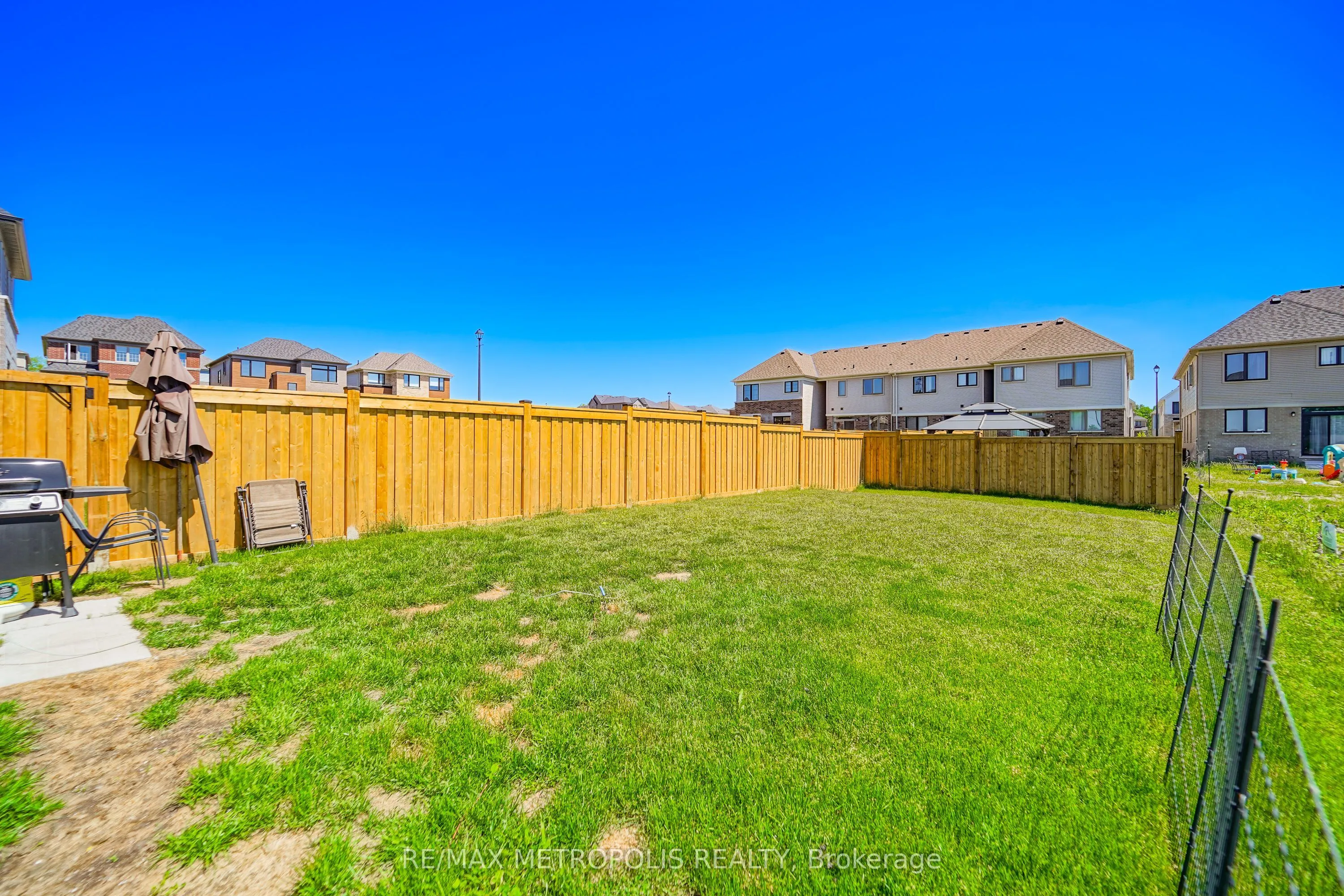 421 TREVOR Street