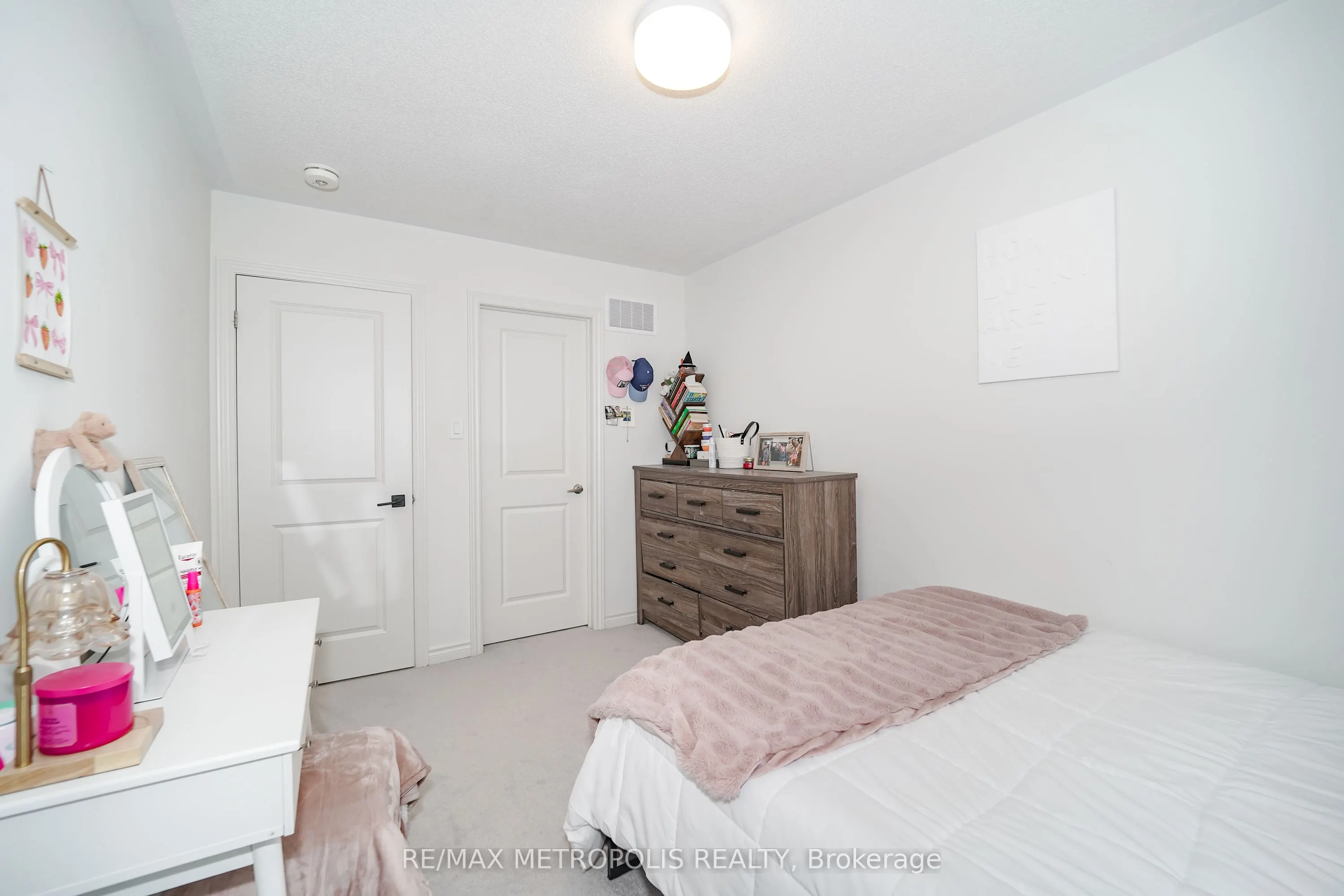 421 TREVOR Street