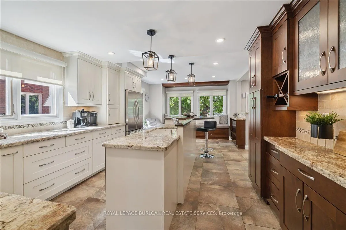 44 Sunvale Place