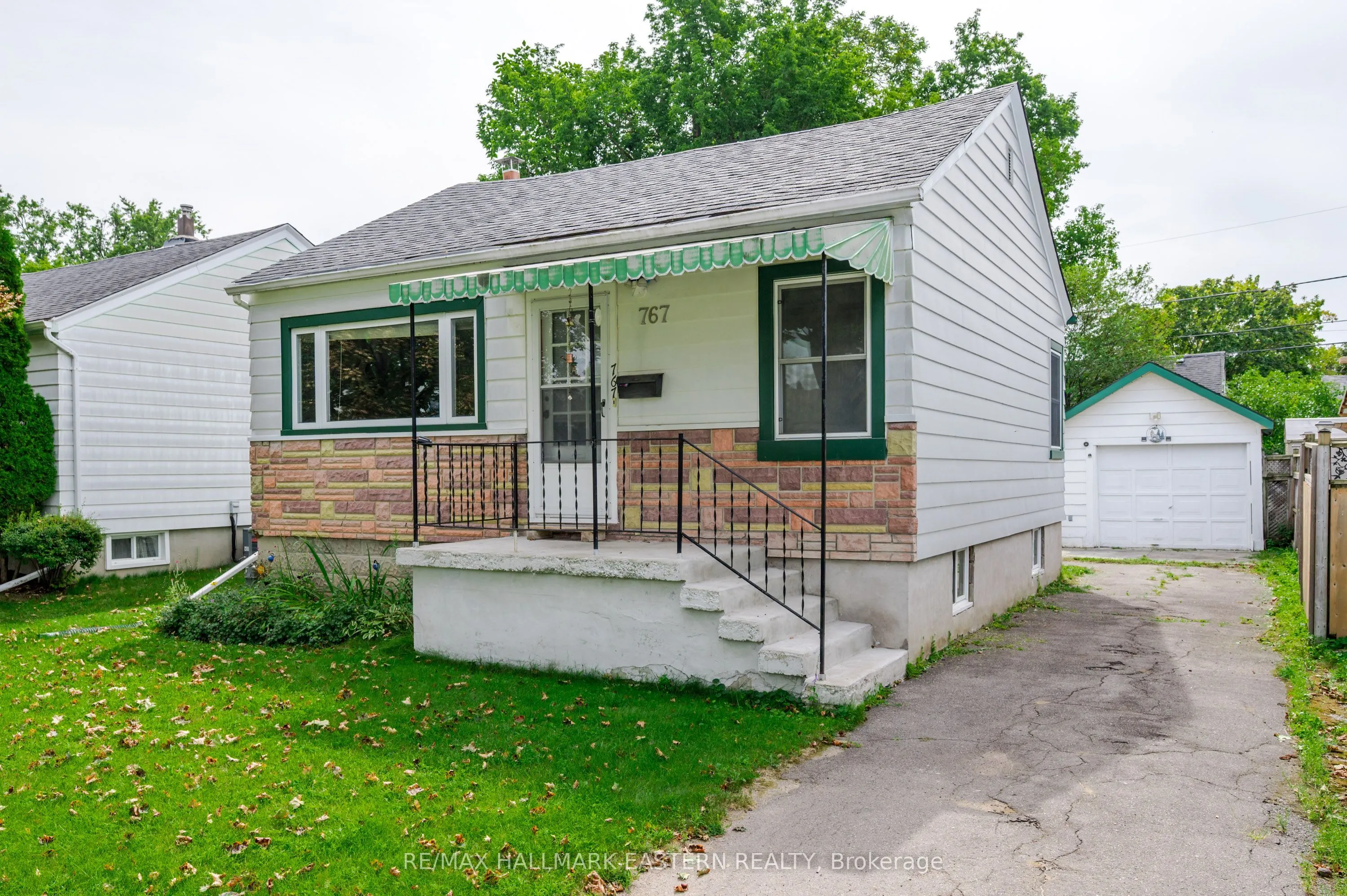 767 Duffus Street