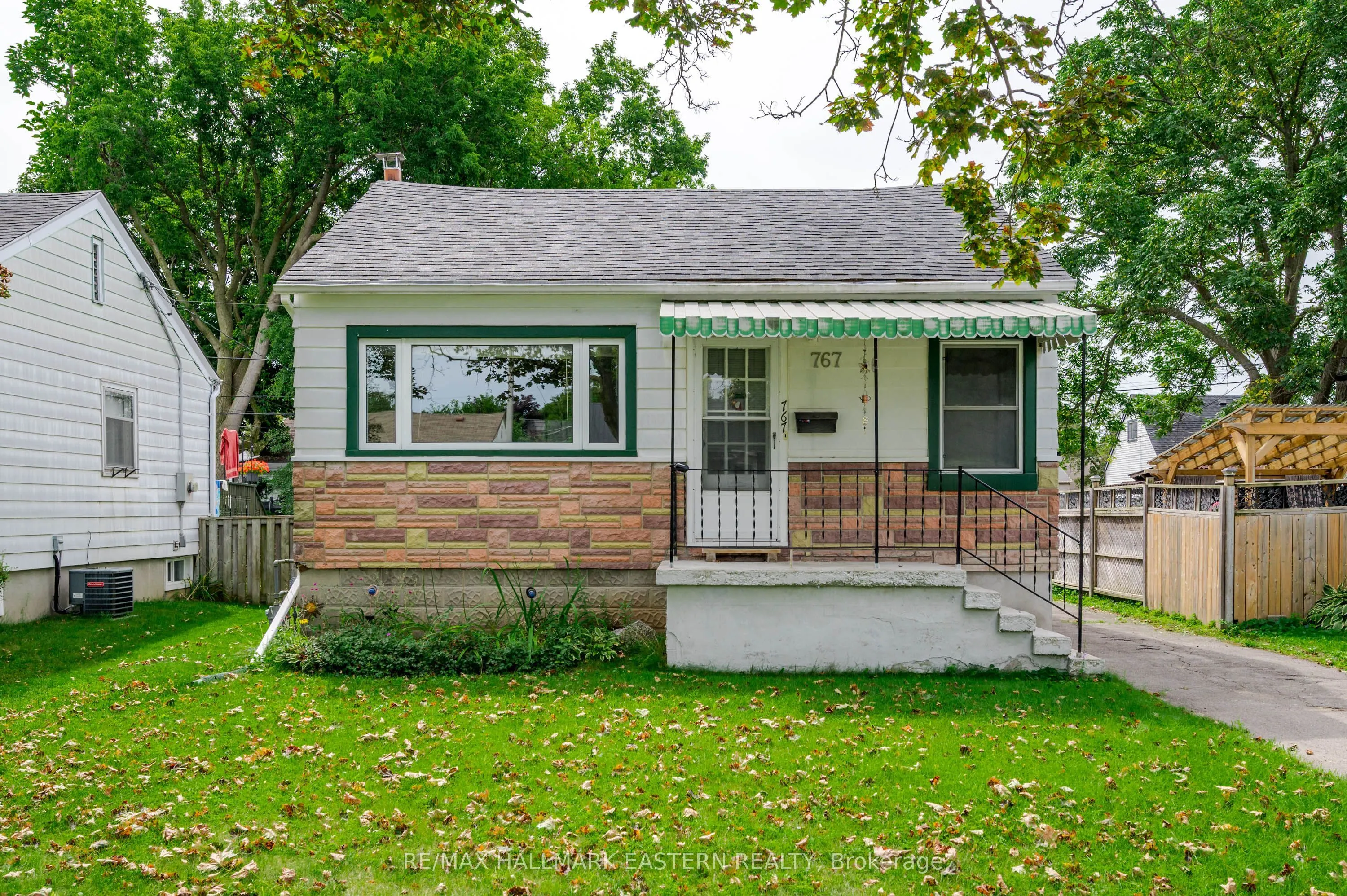 767 Duffus Street