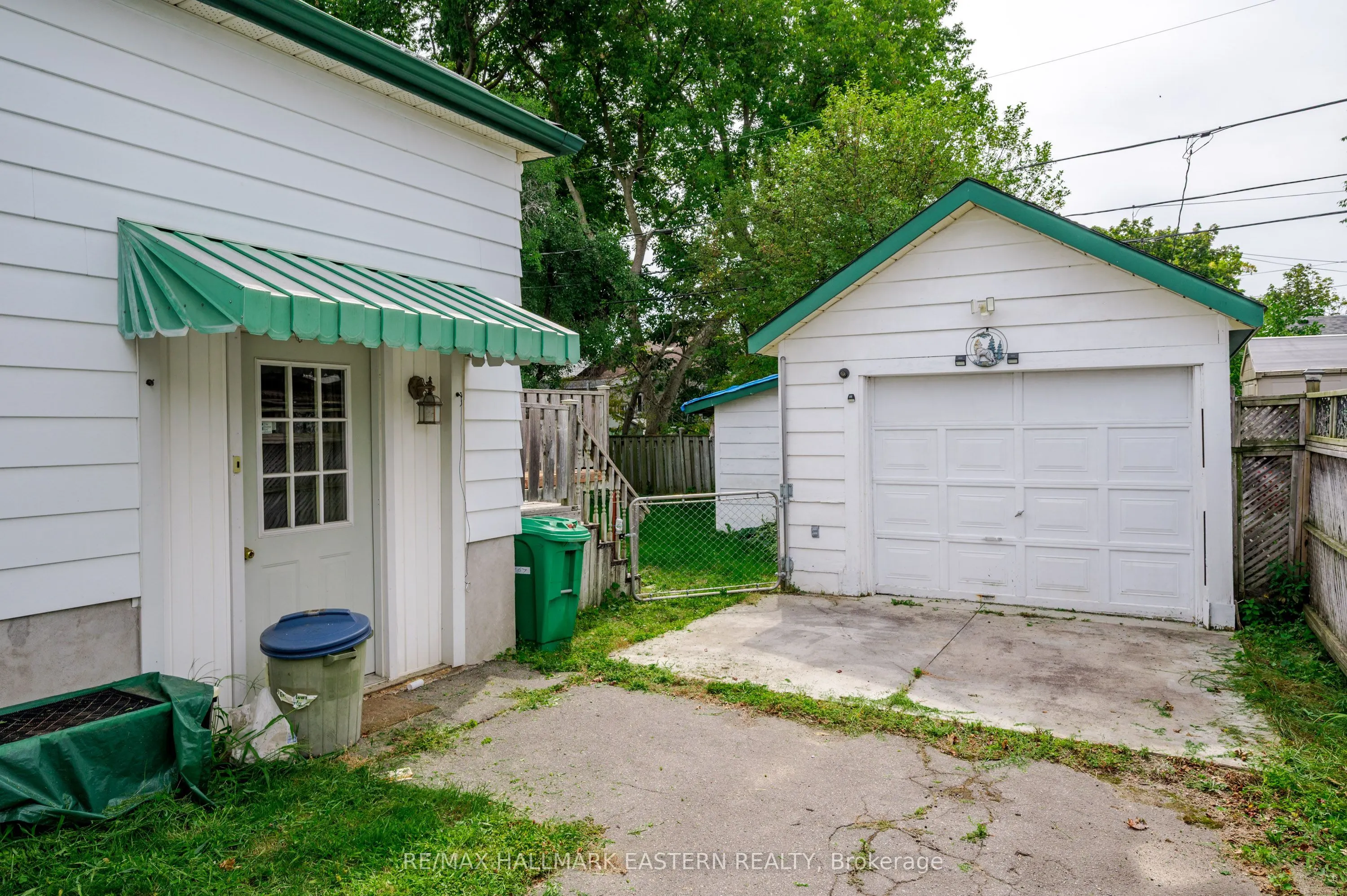 767 Duffus Street