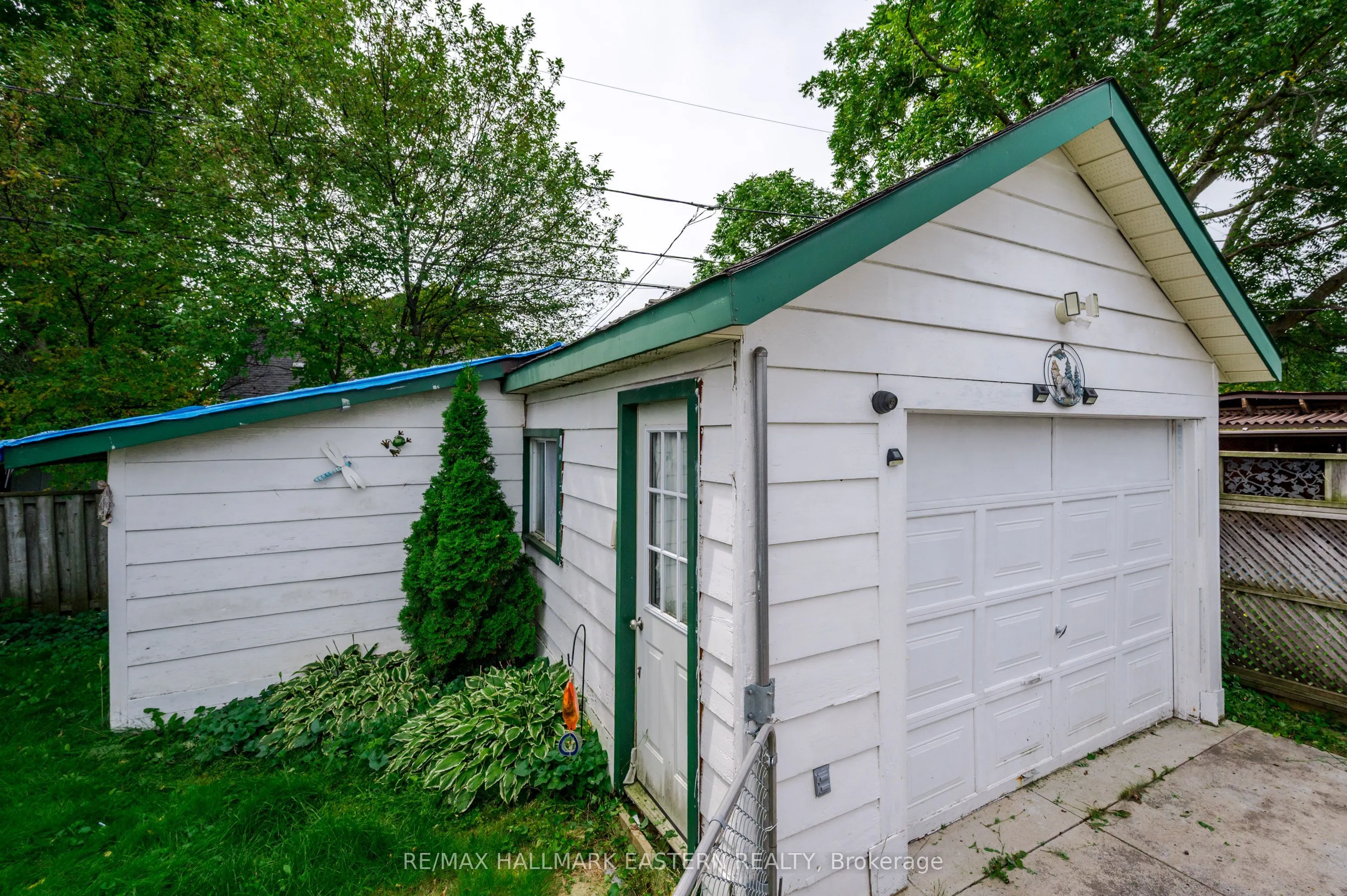 767 Duffus Street