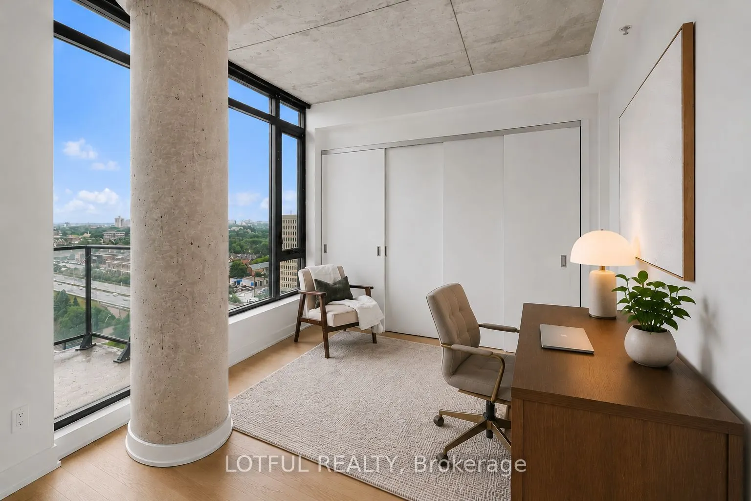 203 Catherine Street #1309