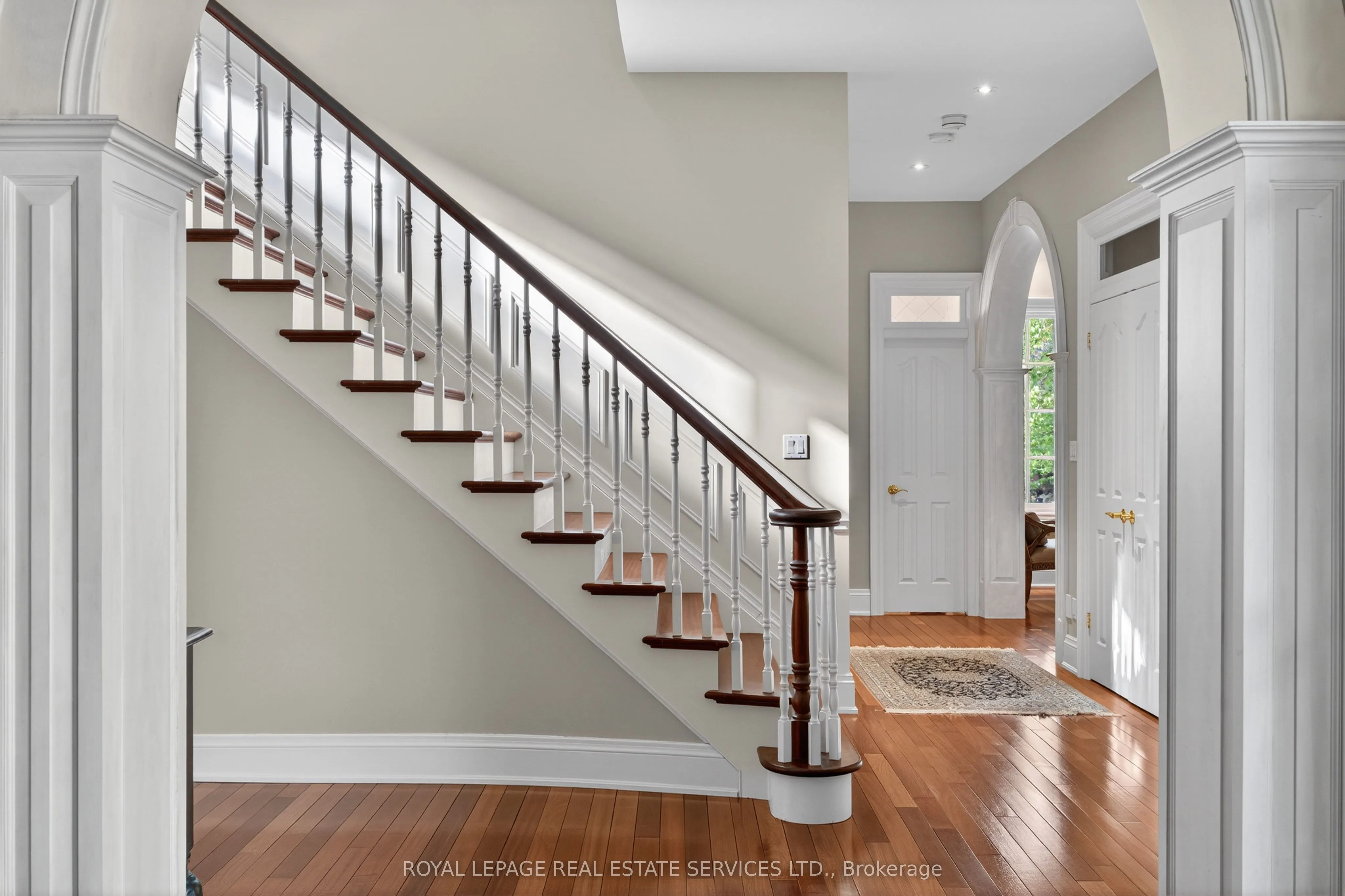 3476 Vinehaven Trail