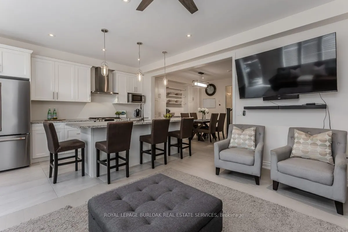11 Cooley Grove