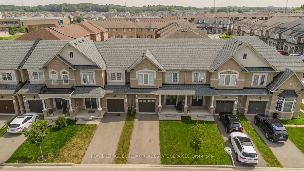 11 Cooley Grove